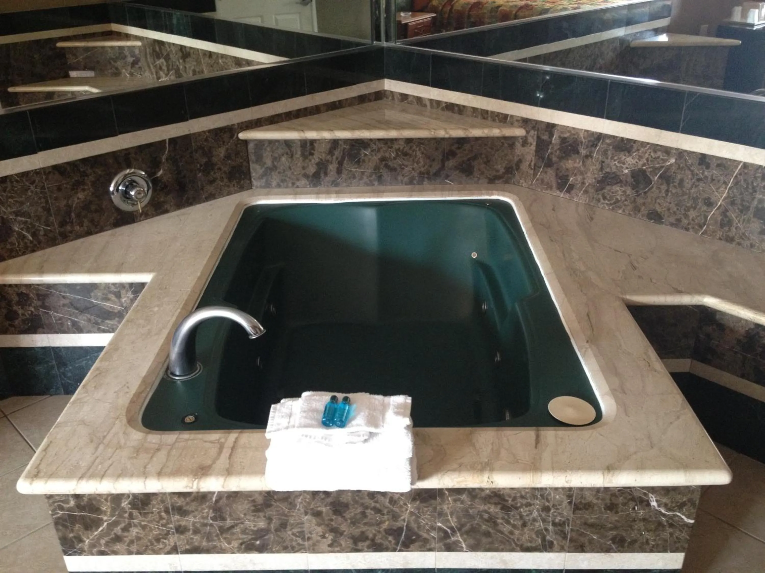 Spa and wellness centre/facilities in Crystal Inn Suites & Spas