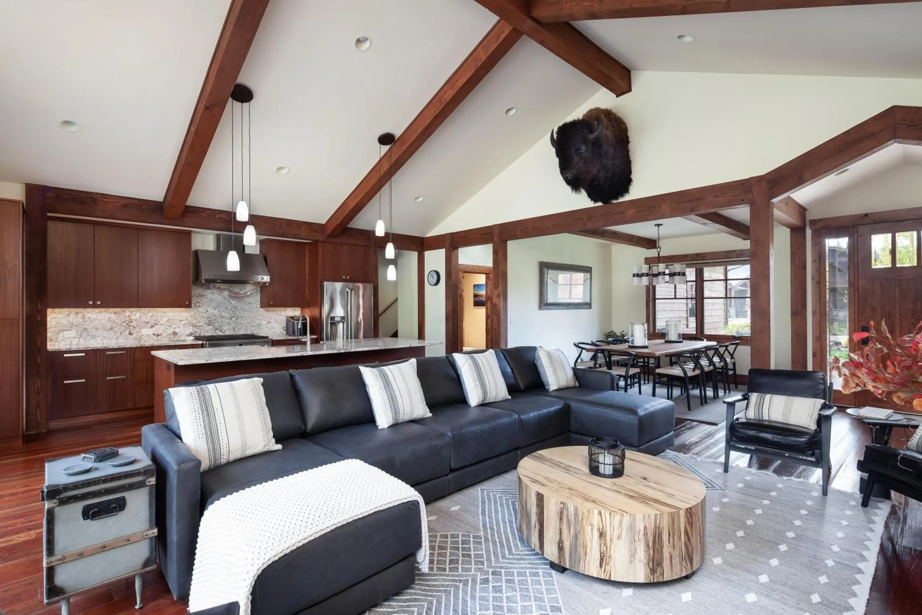 Kitchen or kitchenette in Lodge at Whitefish Lake