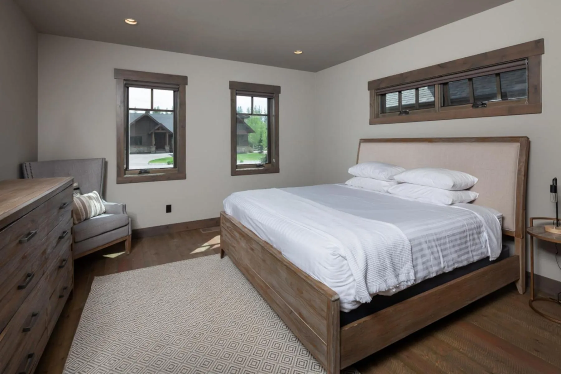 Bedroom, Bed in Lodge at Whitefish Lake