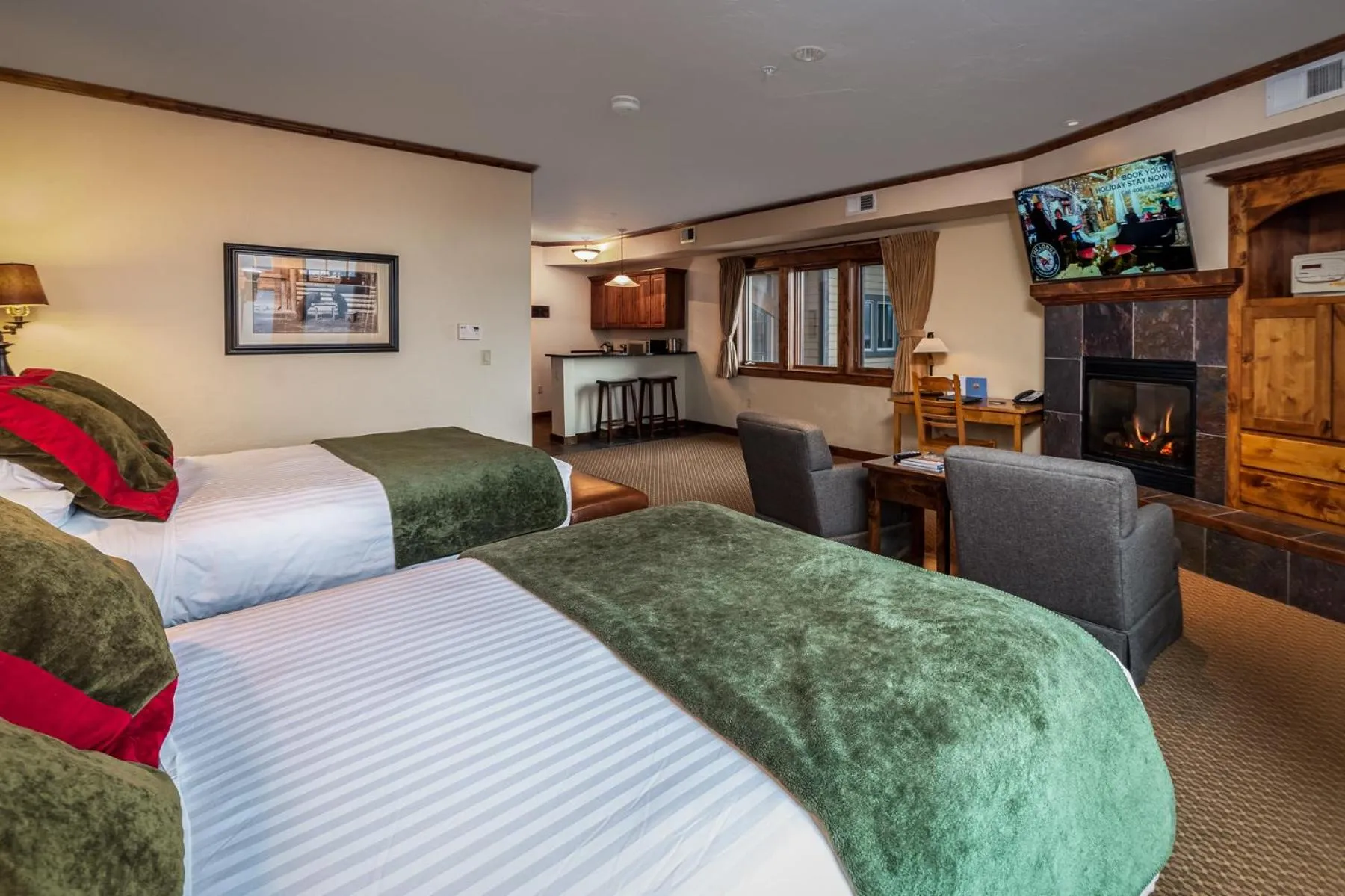 Photo of the whole room, Bed in Lodge at Whitefish Lake