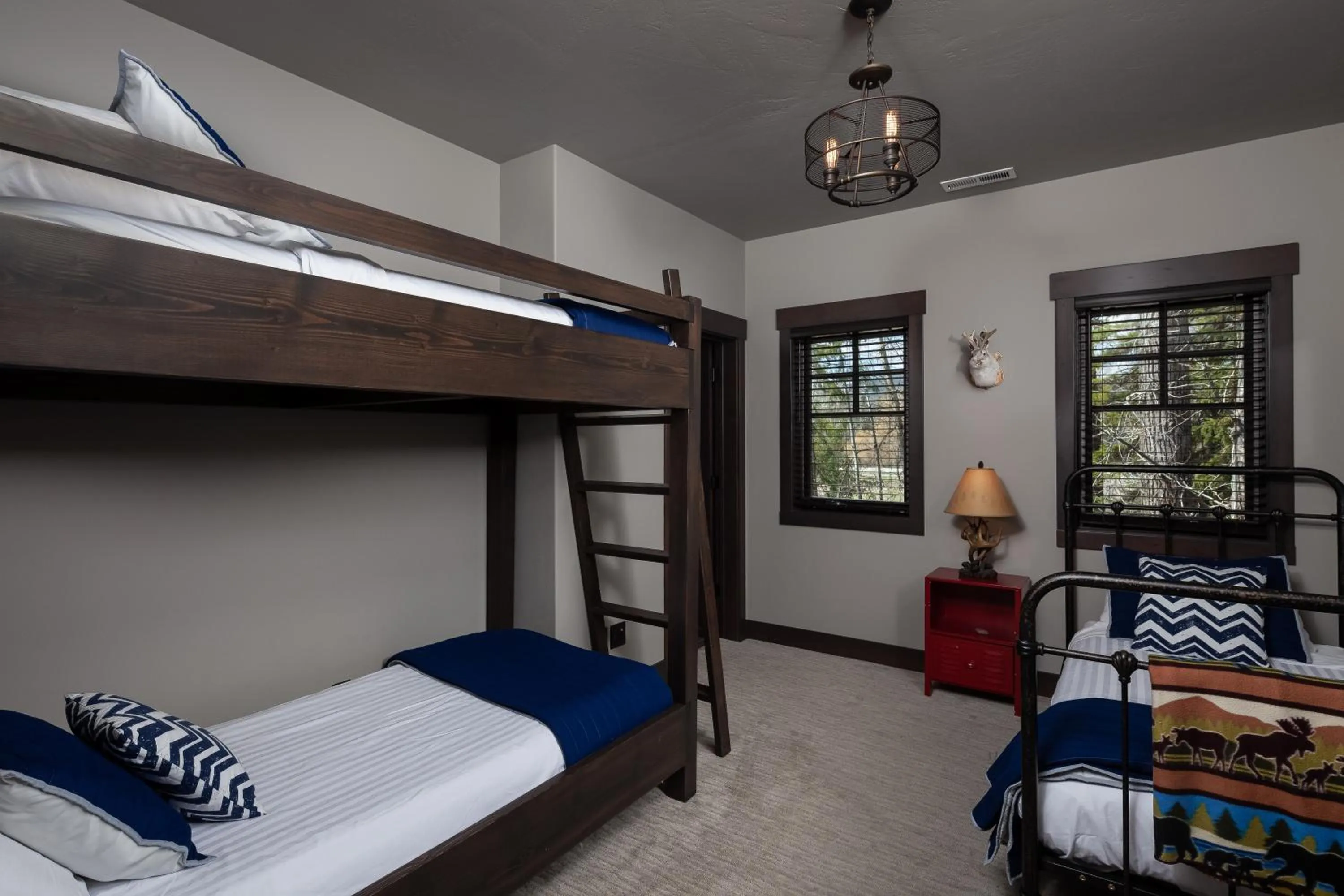 Bedroom, Bed in Lodge at Whitefish Lake