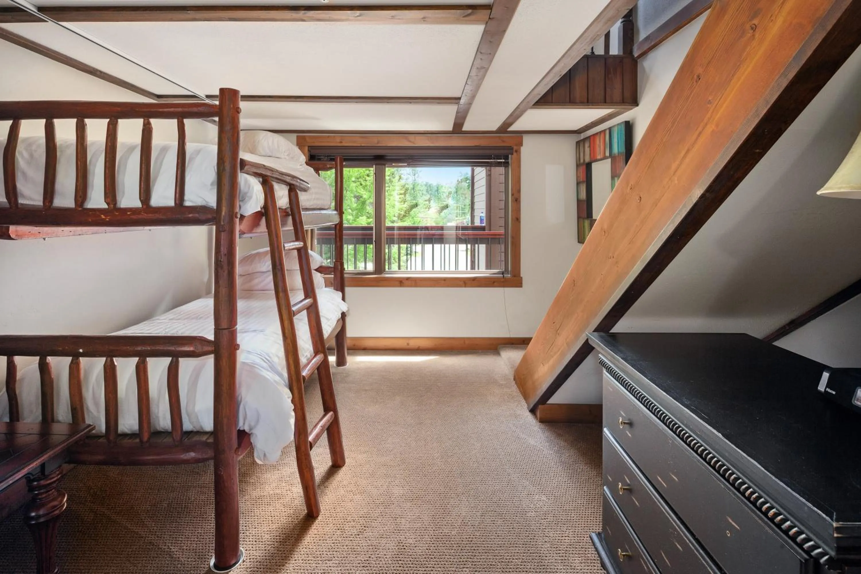 Bedroom, Bed in Lodge at Whitefish Lake