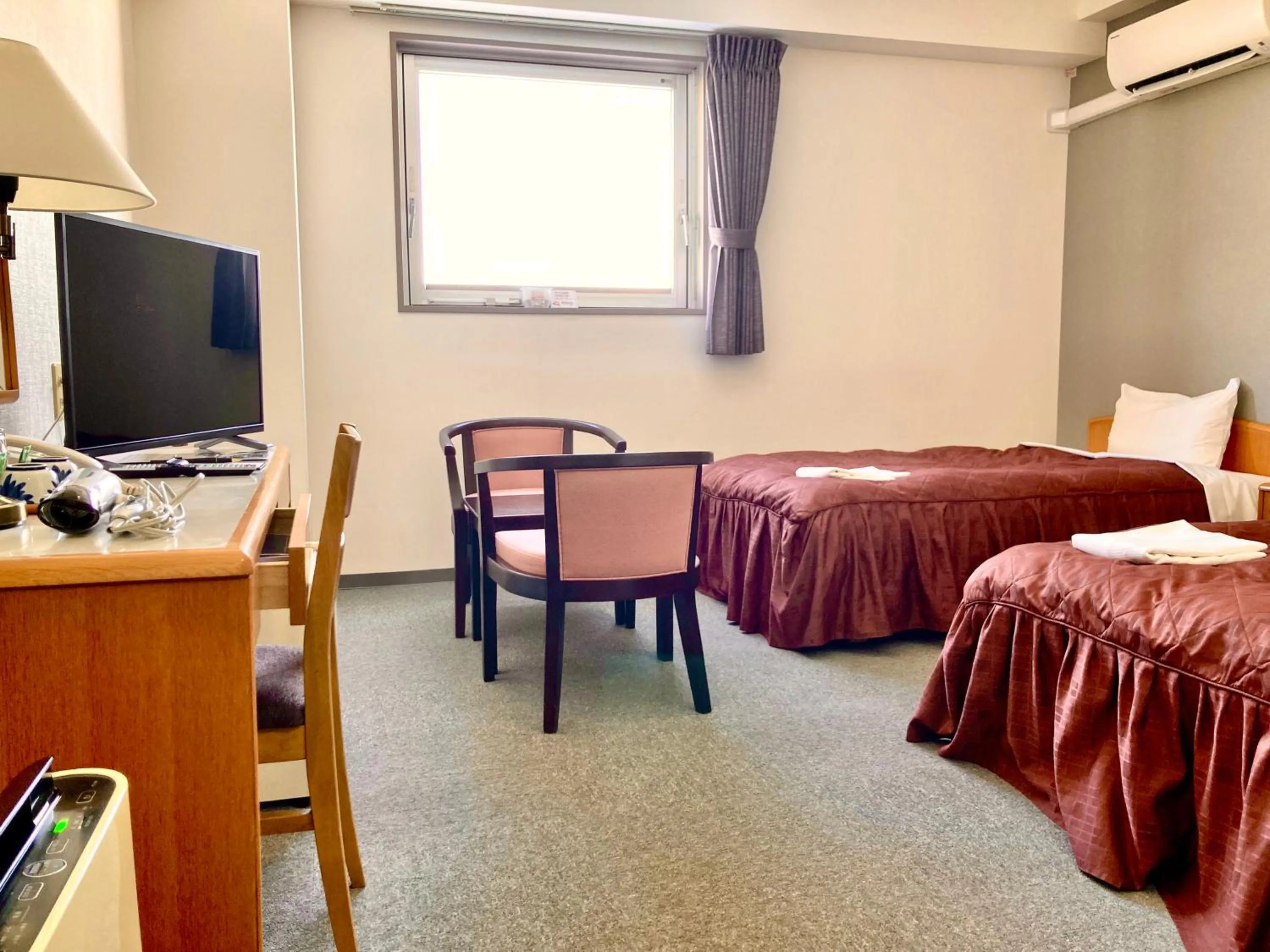 Photo of the whole room, Bed in Smart Hotel Kutchan