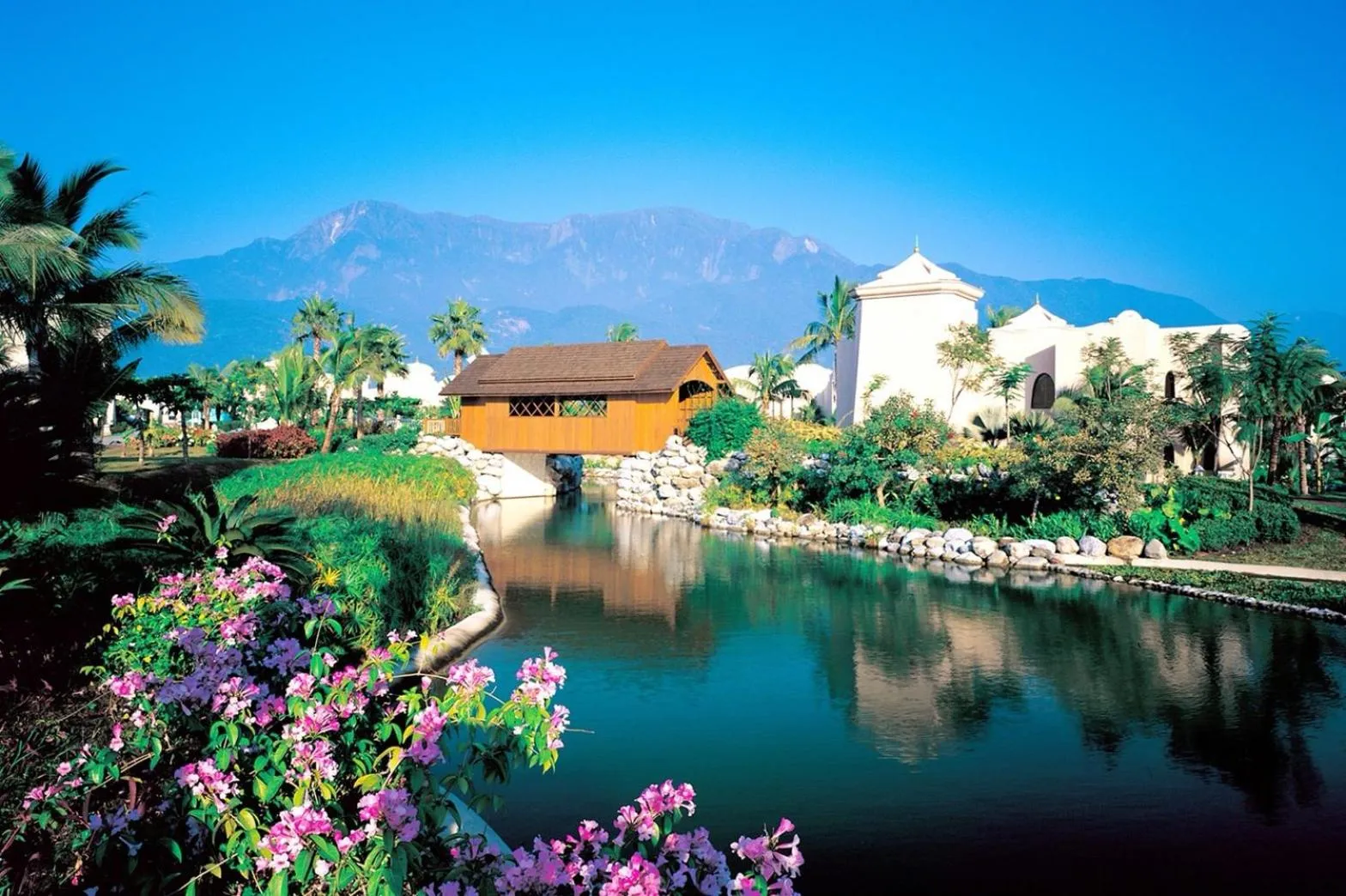 Lake view in Promisedland Resort & Lagoon