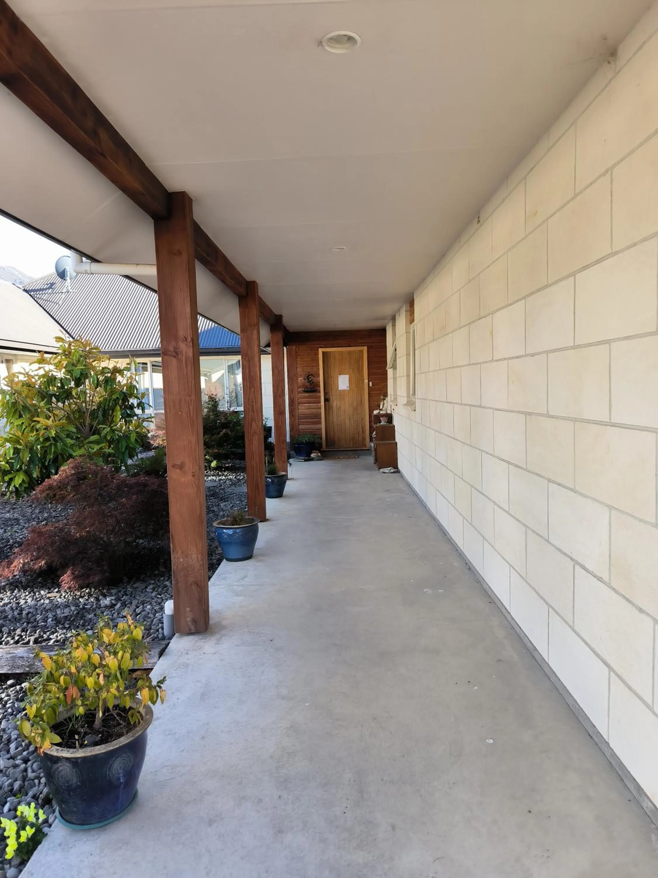 Facade/entrance in Vibrant Living Retreat