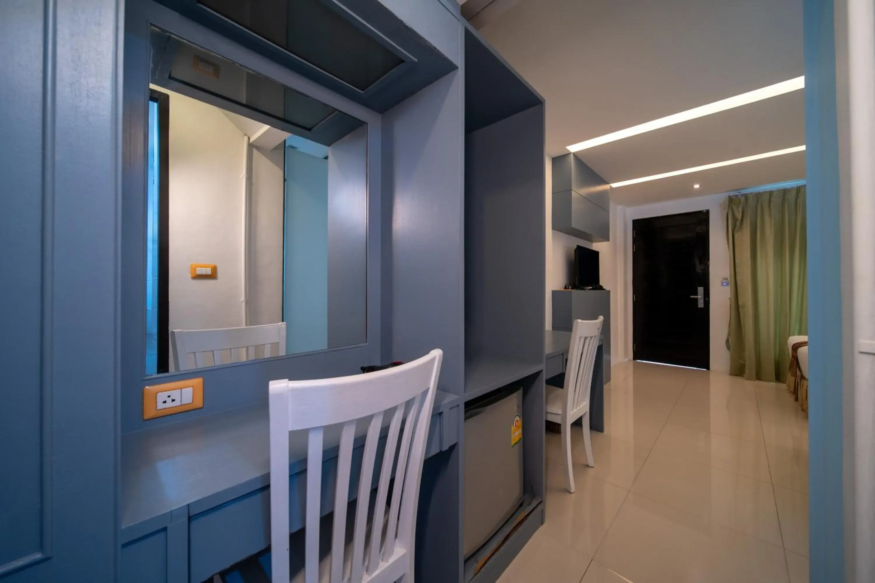 Deluxe Double or Twin Room in Blue Carina Hotel Phuket Deluxe Double or Twin Room in Blue Carina Hotel Phuket