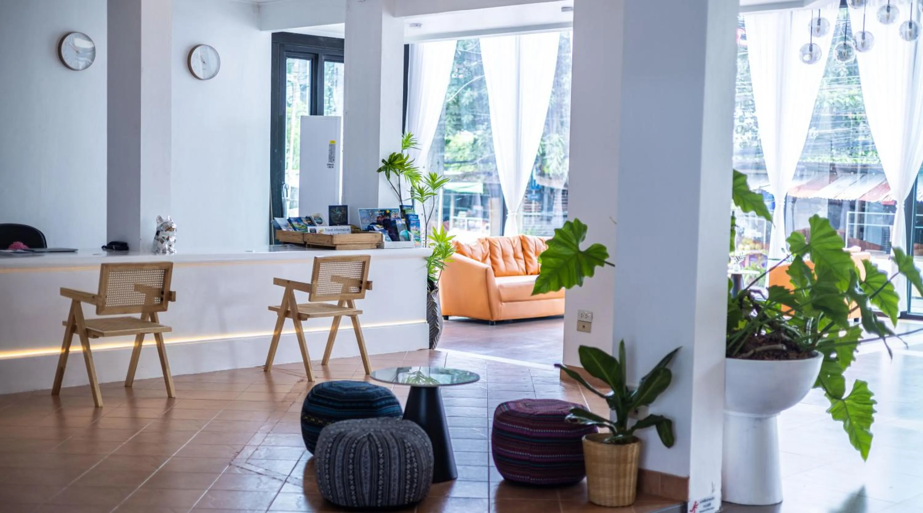 Communal lounge/ TV room in Blue Carina Hotel Phuket