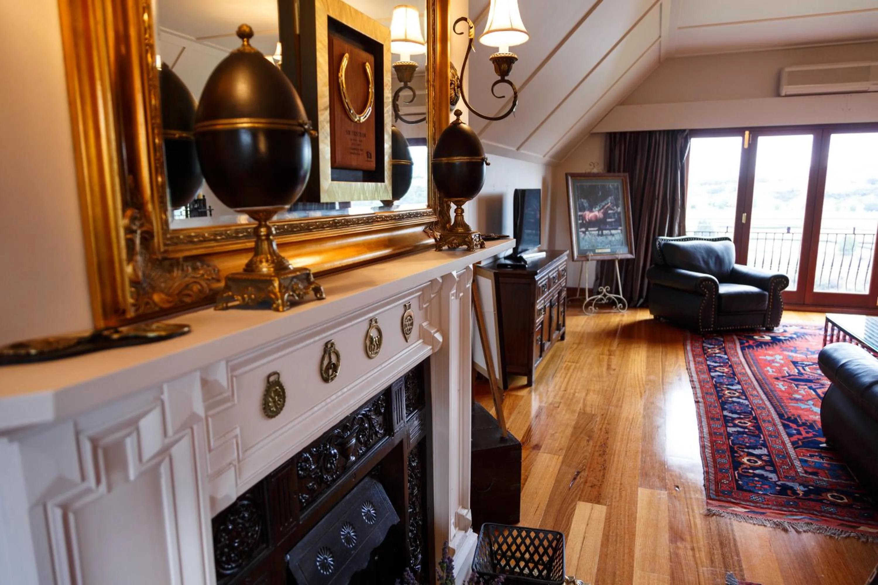 Decorative detail in Lake Karapiro Lodge