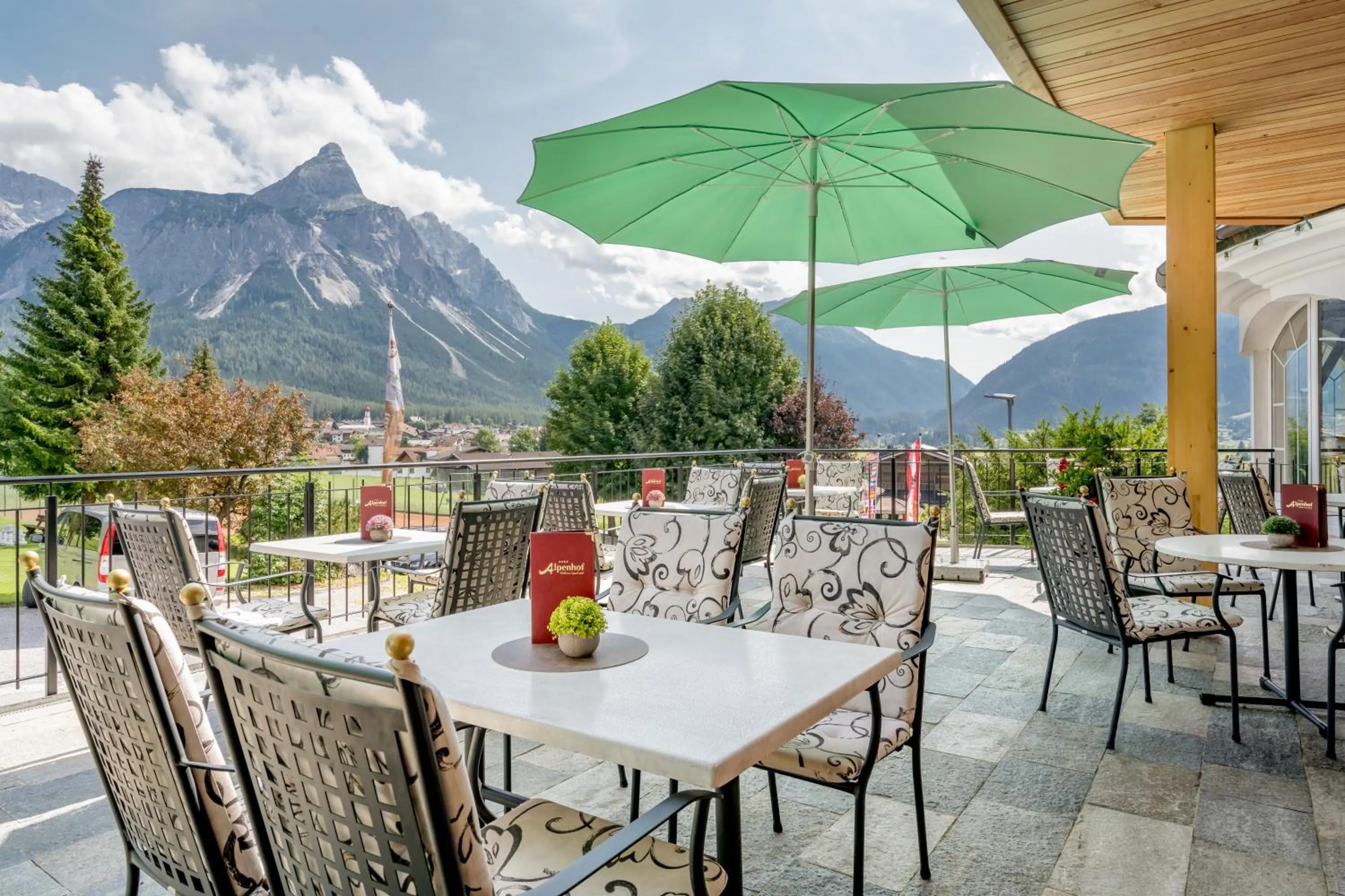 Property building in Wellness & Sporthotel Alpenhof