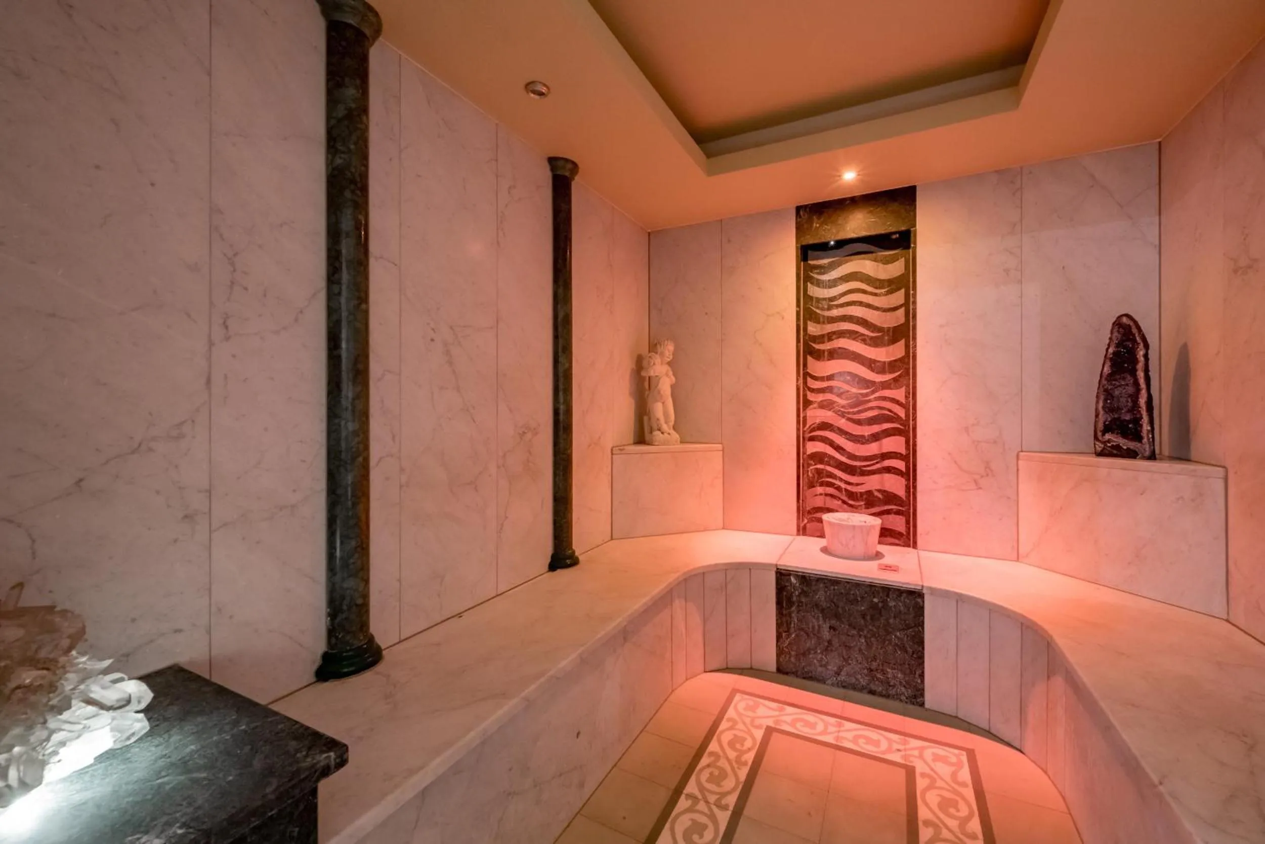 Sauna in Wellness & Sporthotel Alpenhof