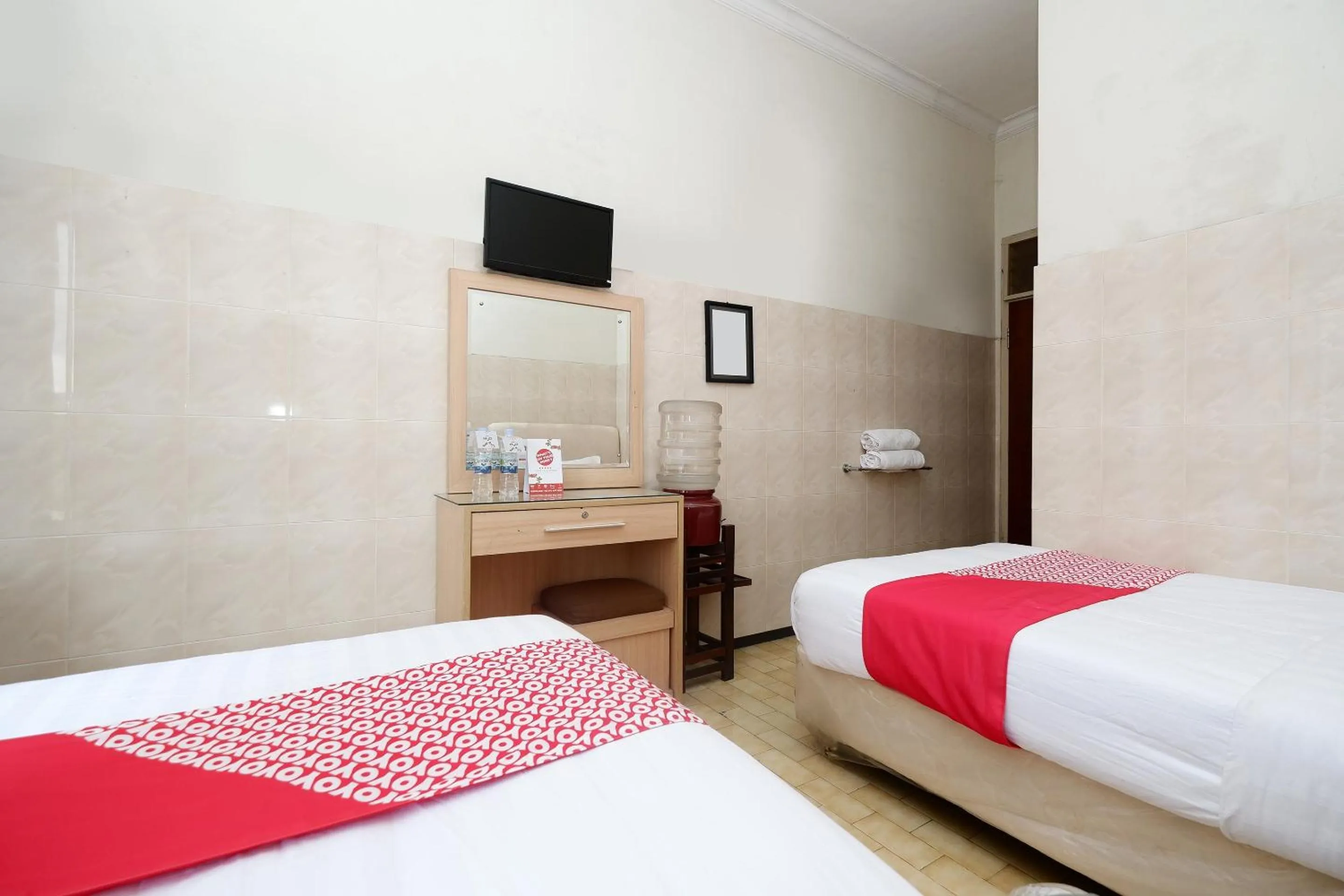 Bedroom in OYO 1843 Cahya Nirwana