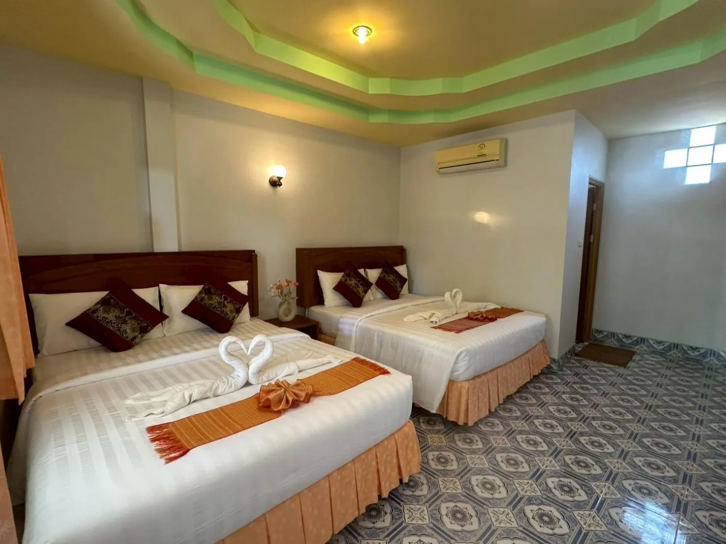 Bed in Sunsea Resort