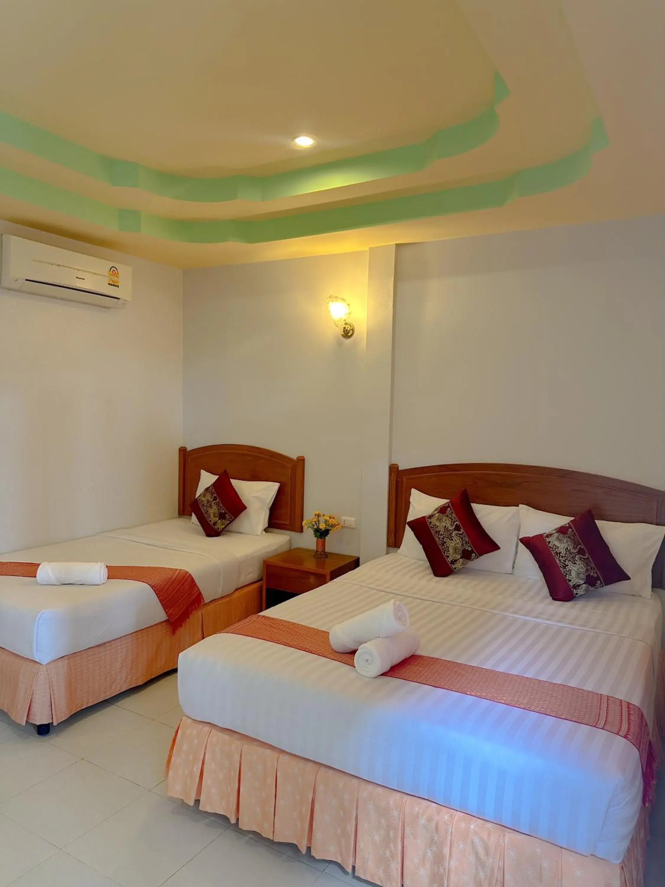 Standard Triple Room in Sunsea Resort Standard Triple Room in Sunsea Resort