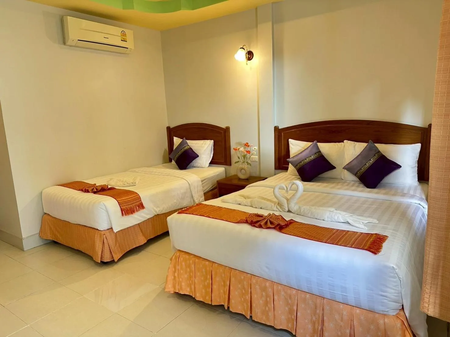 Bed in Sunsea Resort