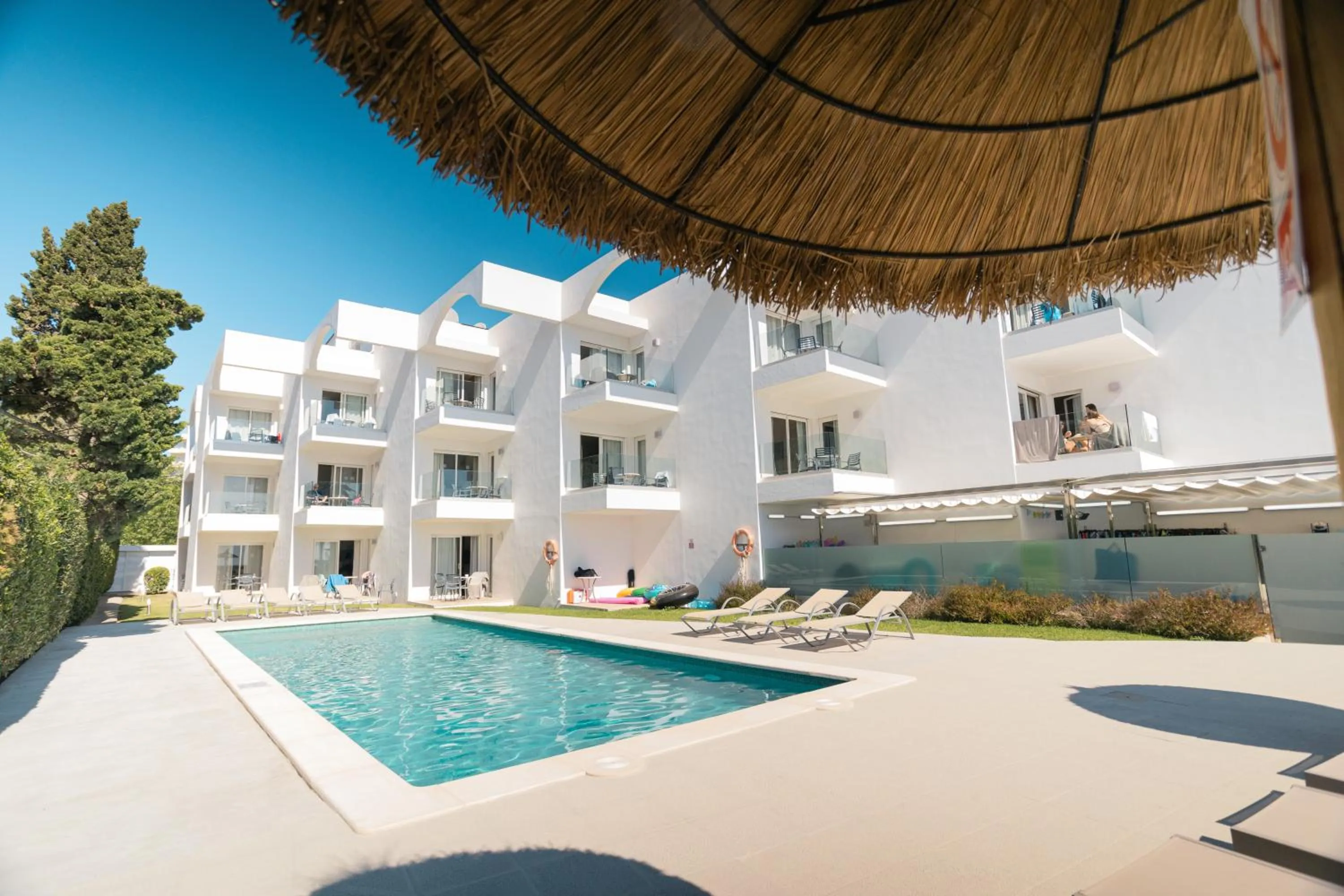 Property building in Apartamentos Bellamar