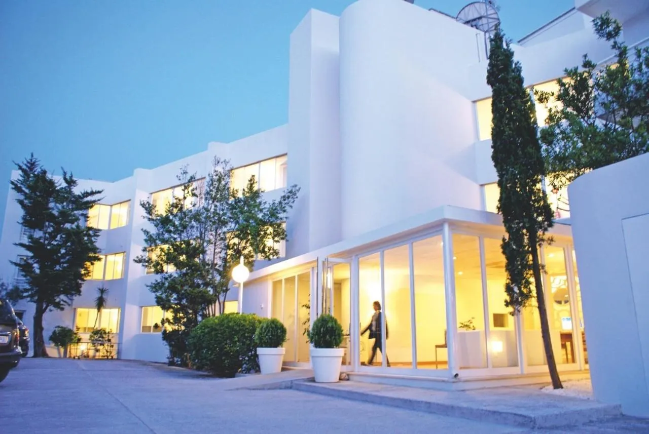 Facade/entrance in Apartamentos Bellamar