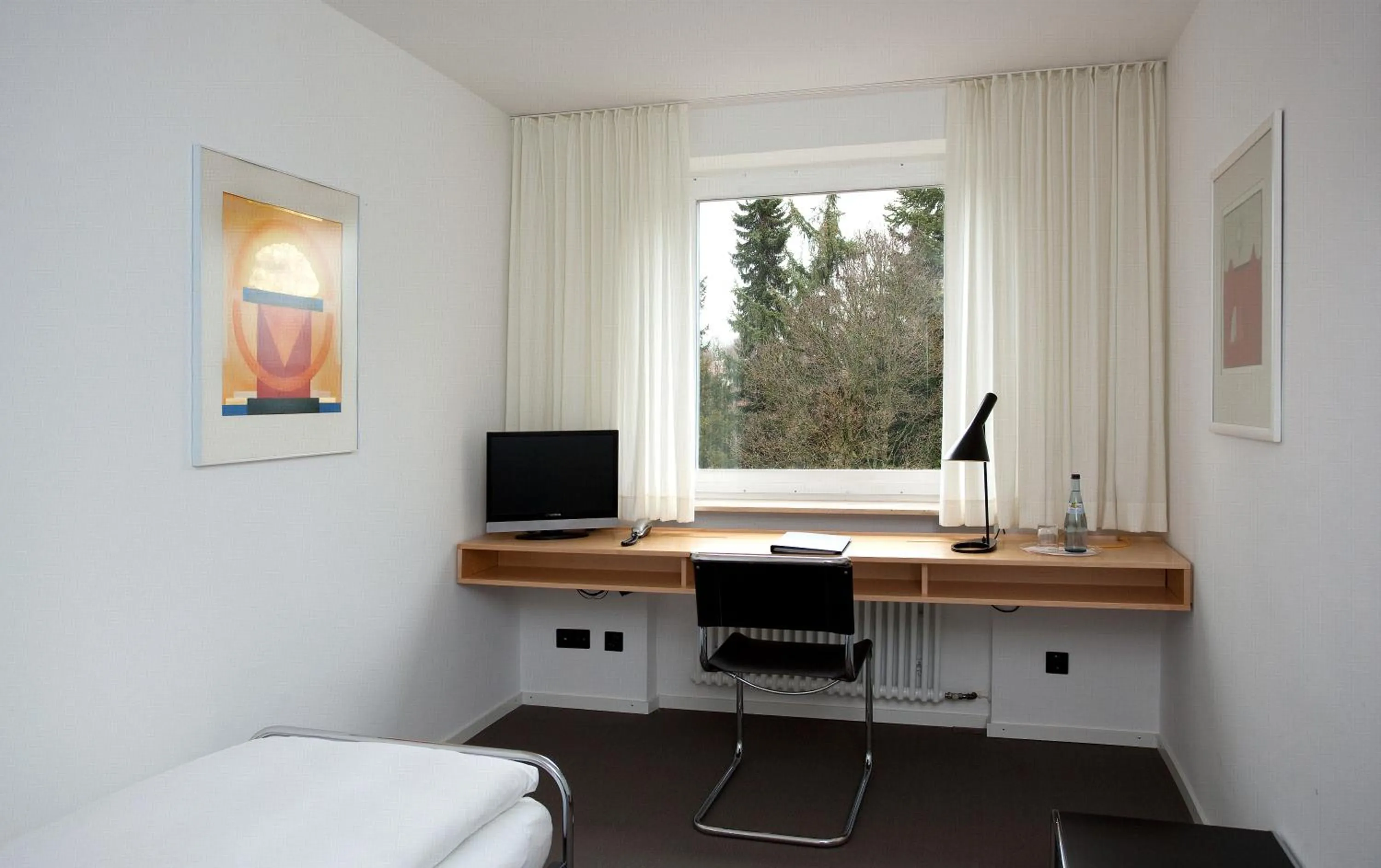 Photo of the whole room, Bed in Akademie der Dioezese