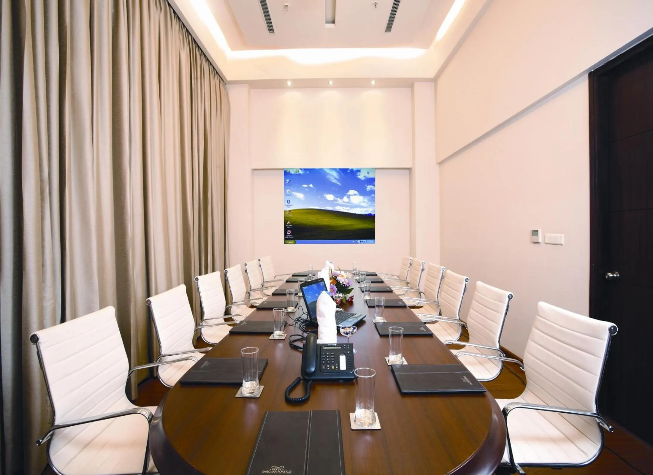 Meeting/conference room in Ambrosia Sarovar Portico