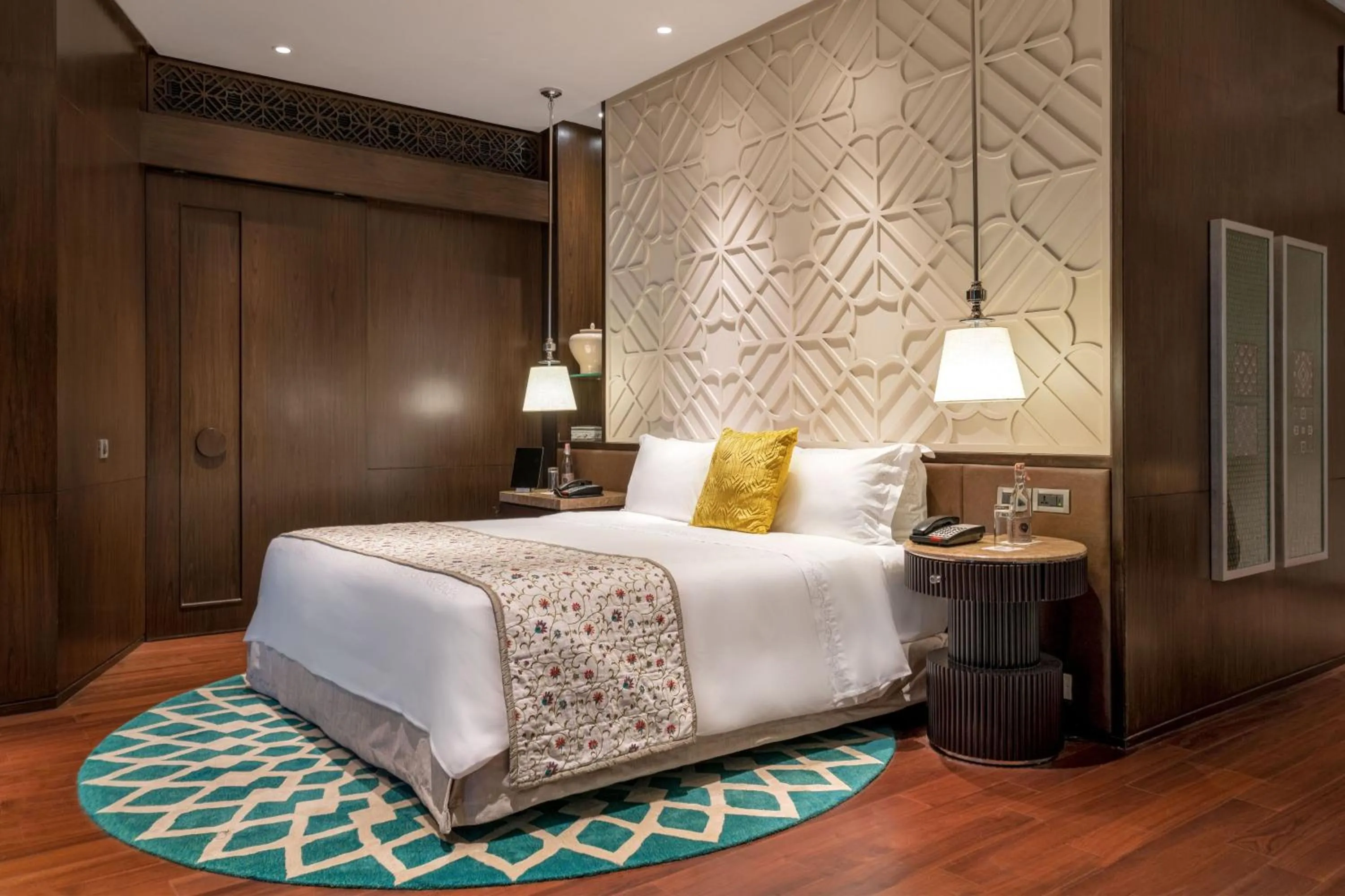 Bedroom, Bed in ITC Kohenur, a Luxury Collection Hotel, Hyderabad