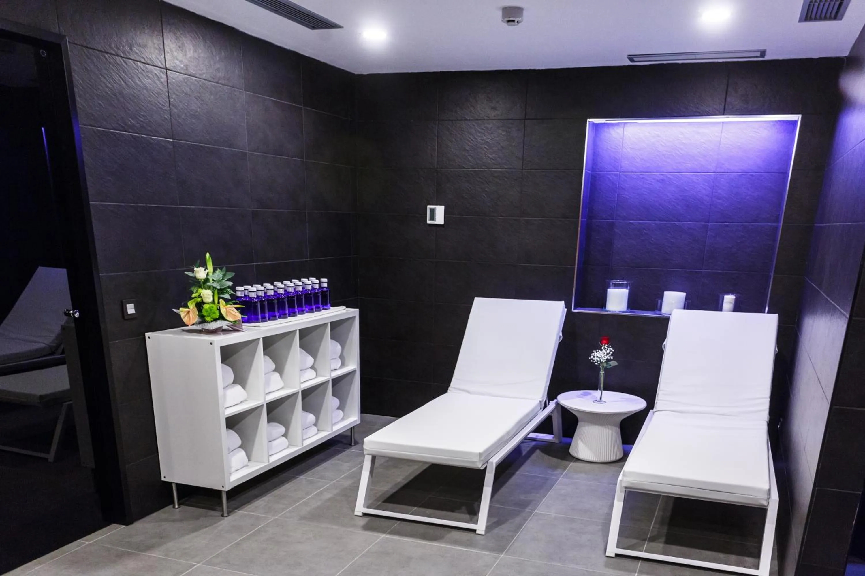 Massage in Seven Hotel & Wellness - Gay Men Only