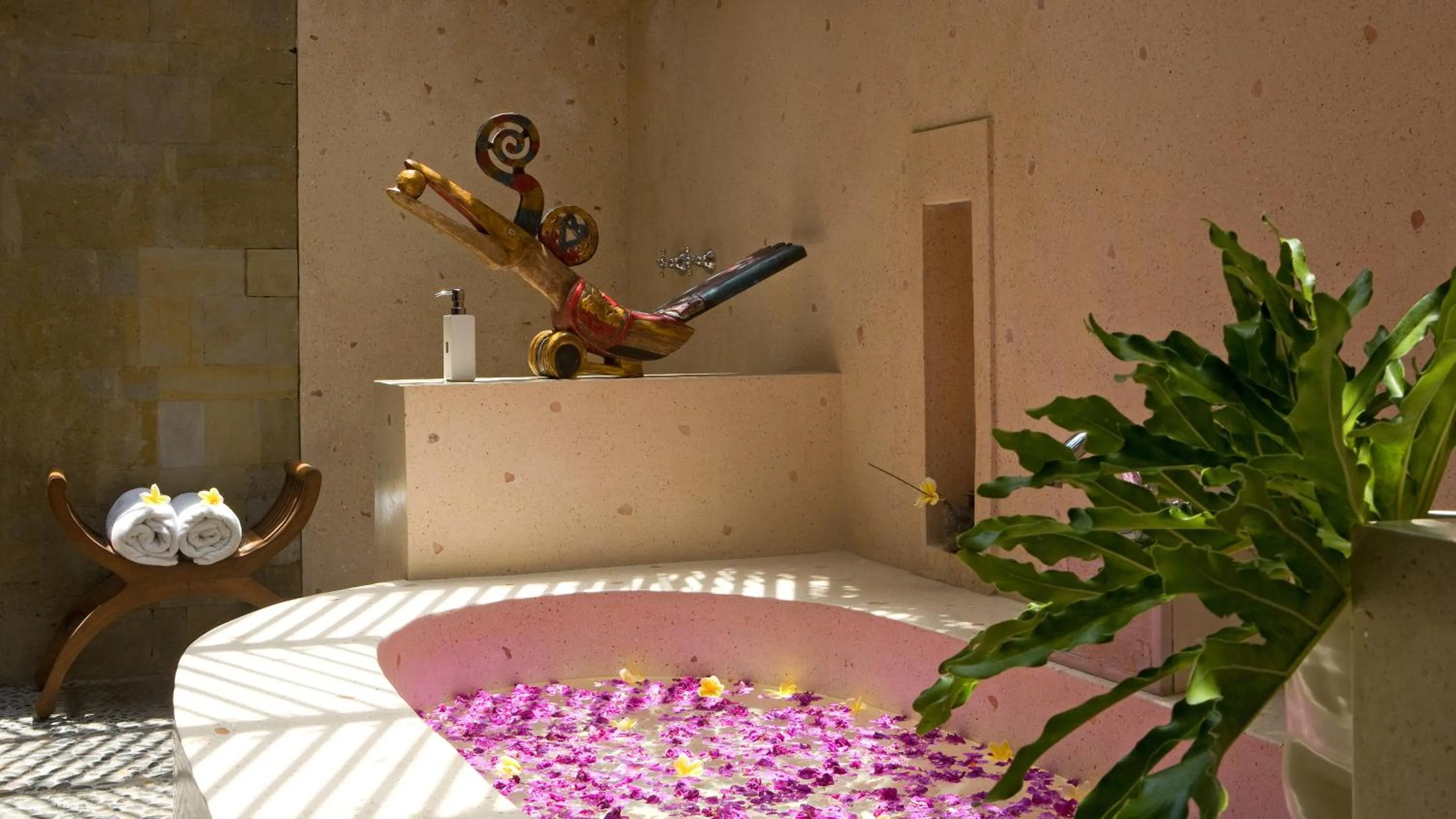 Bathroom in JEstate villas & guest houses - Jimbaran