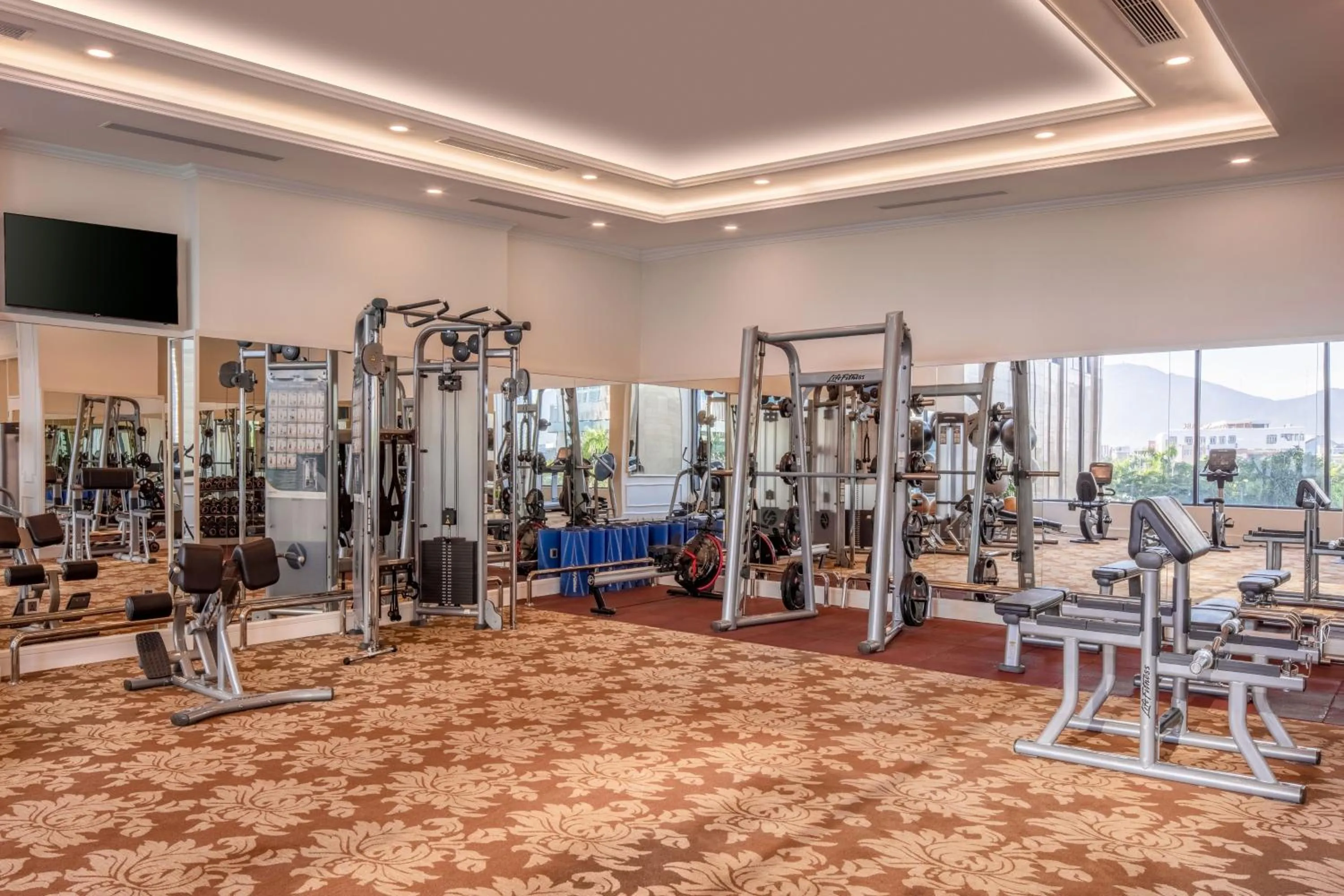 Fitness centre/facilities in Meliá Vinpearl Danang Riverfront