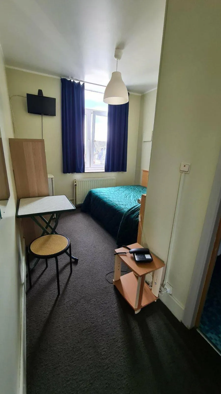 Bed in hotel Melissa