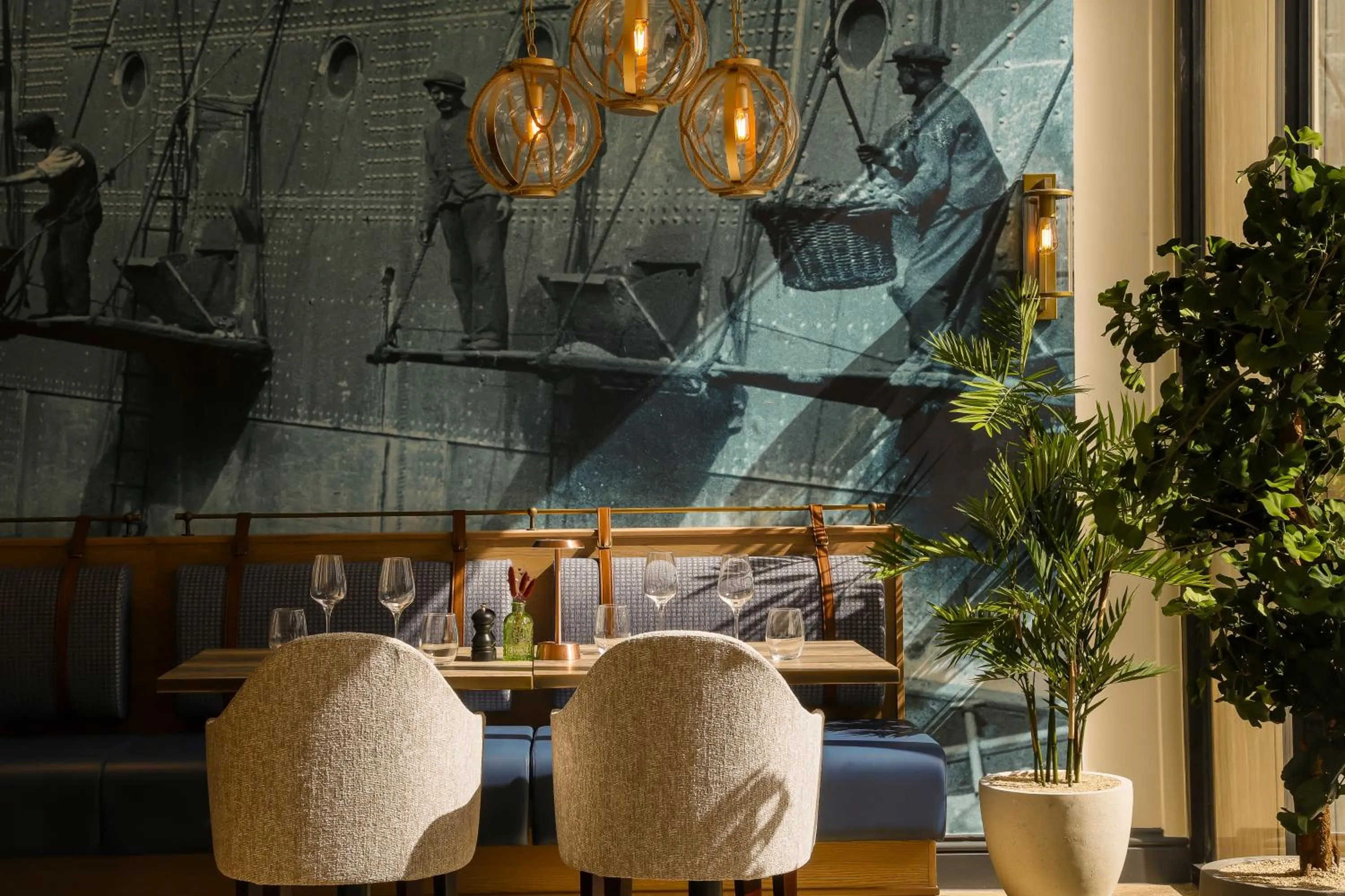 Restaurant/places to eat in voco Southampton by IHG