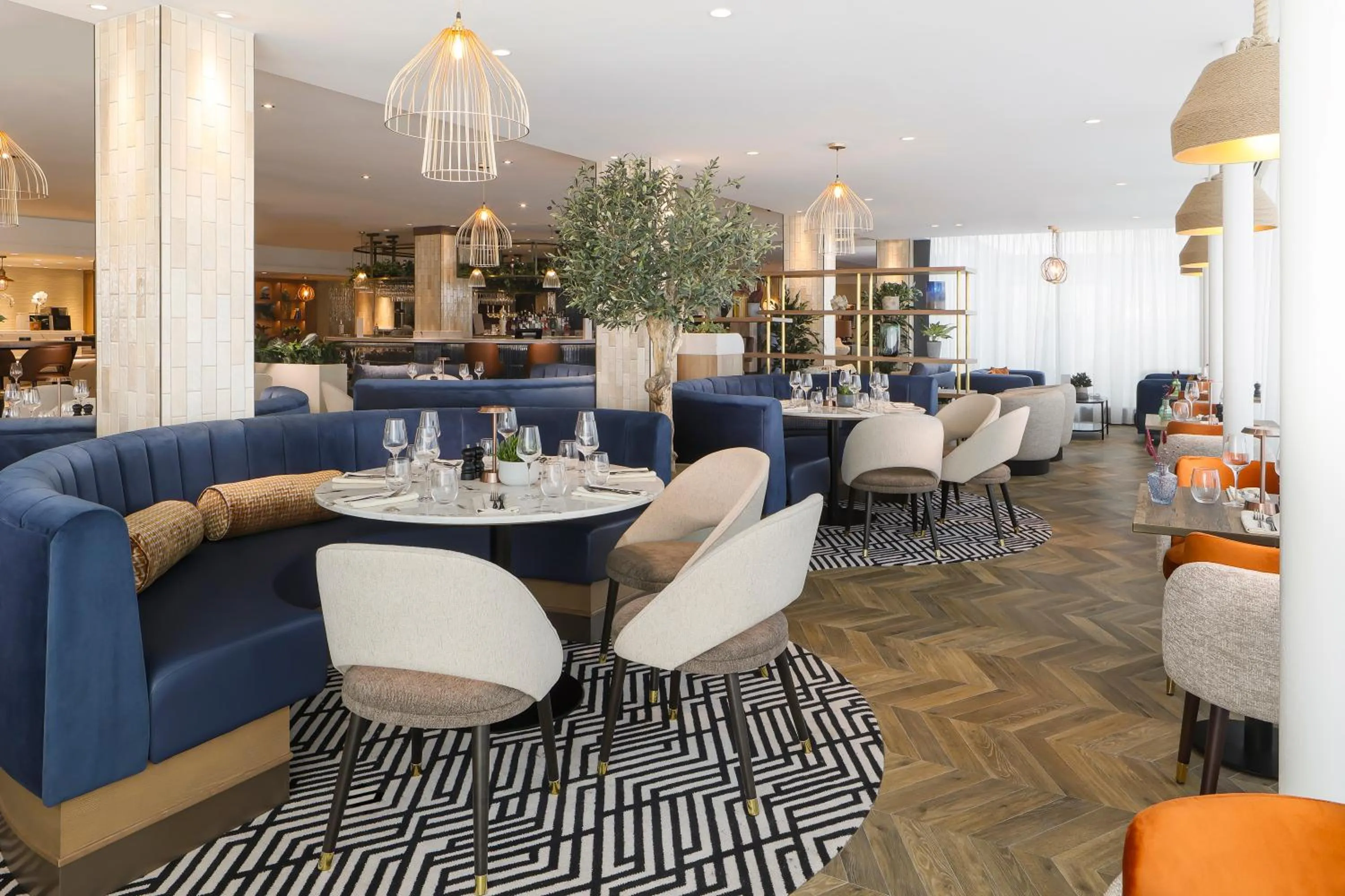 Restaurant/places to eat in voco Southampton by IHG