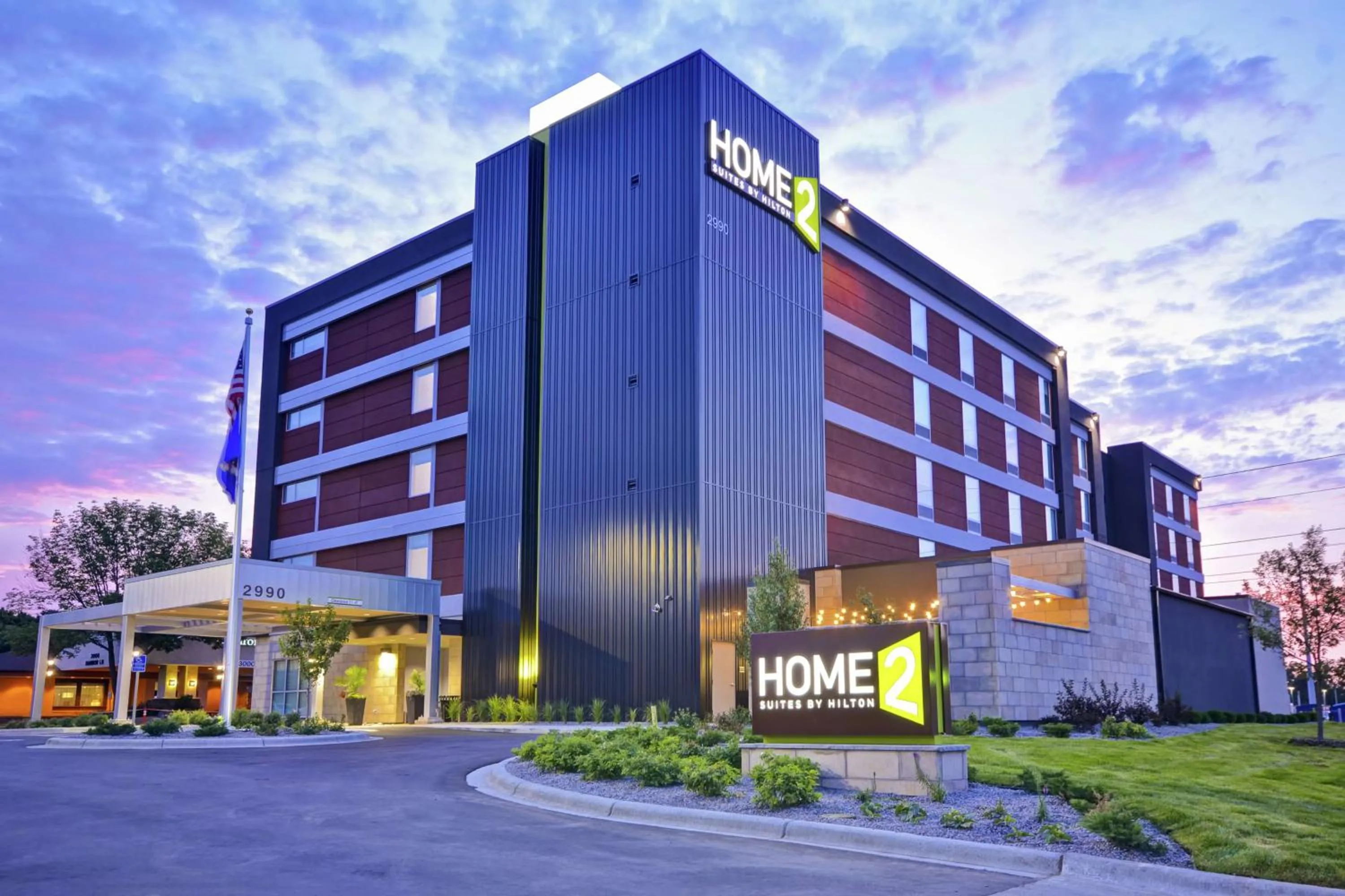 Property building in Home2 Suites By Hilton Plymouth Minneapolis