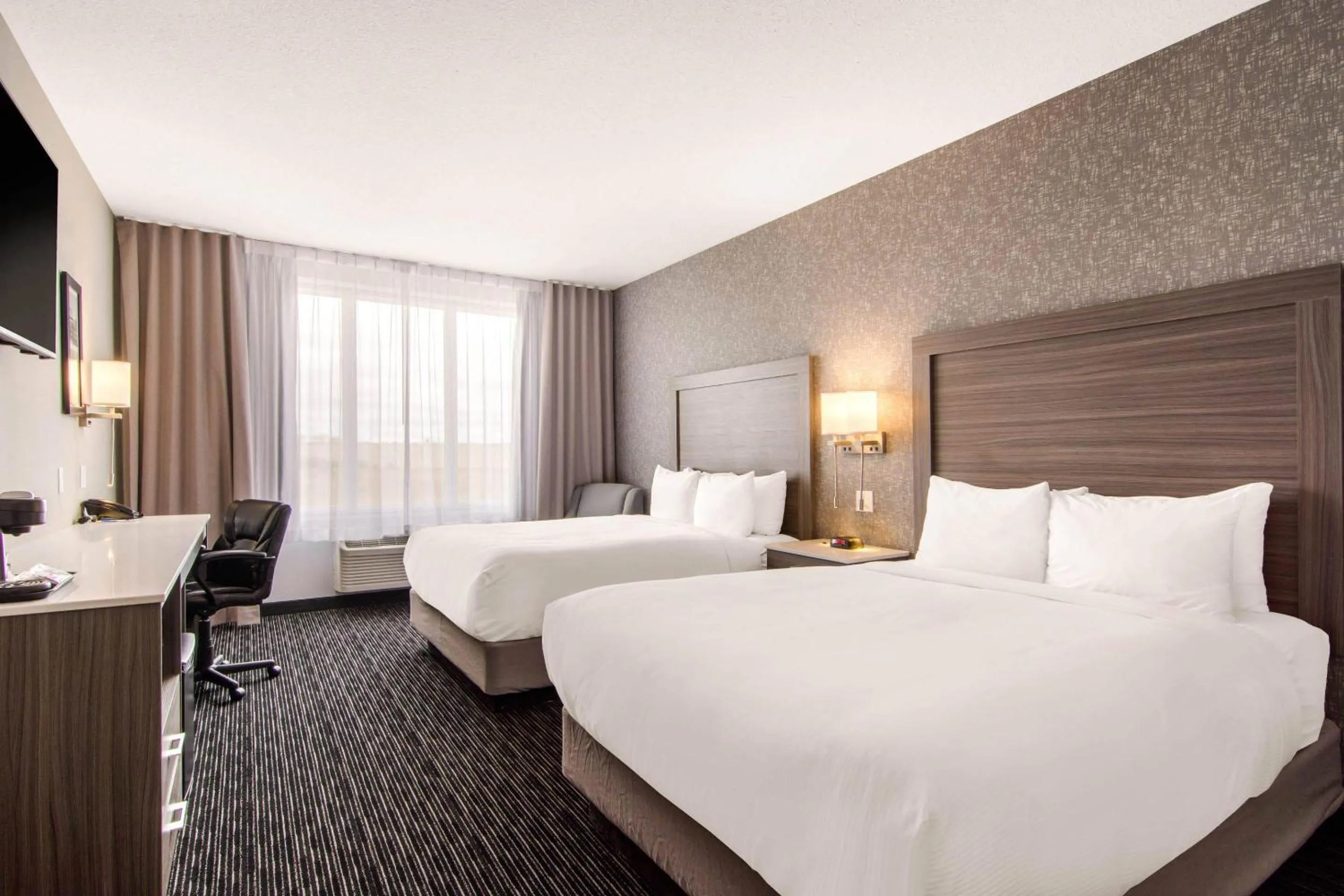 Bedroom in Comfort Inn & Suites