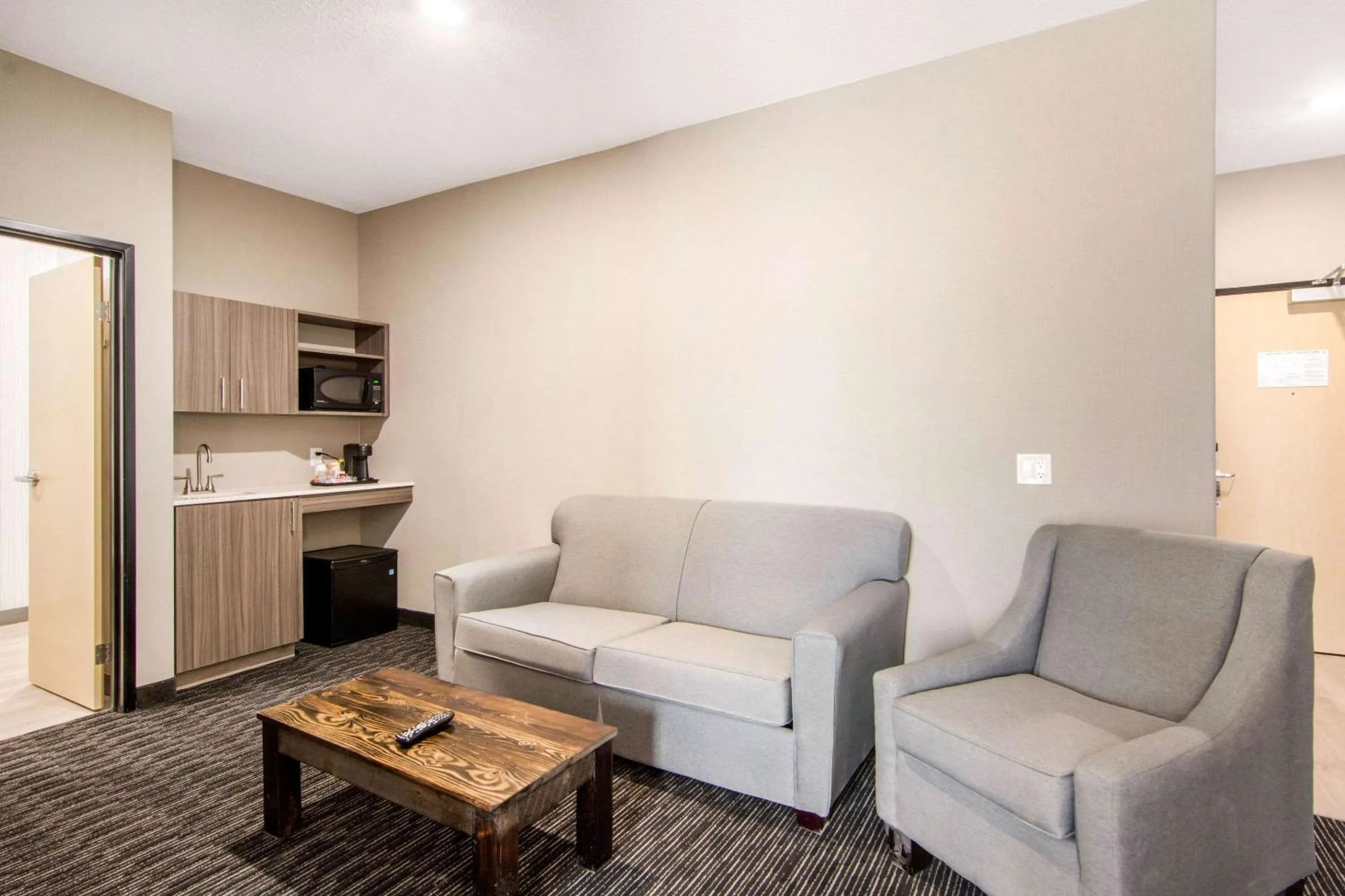 Presidential King Suite in Comfort Inn & Suites