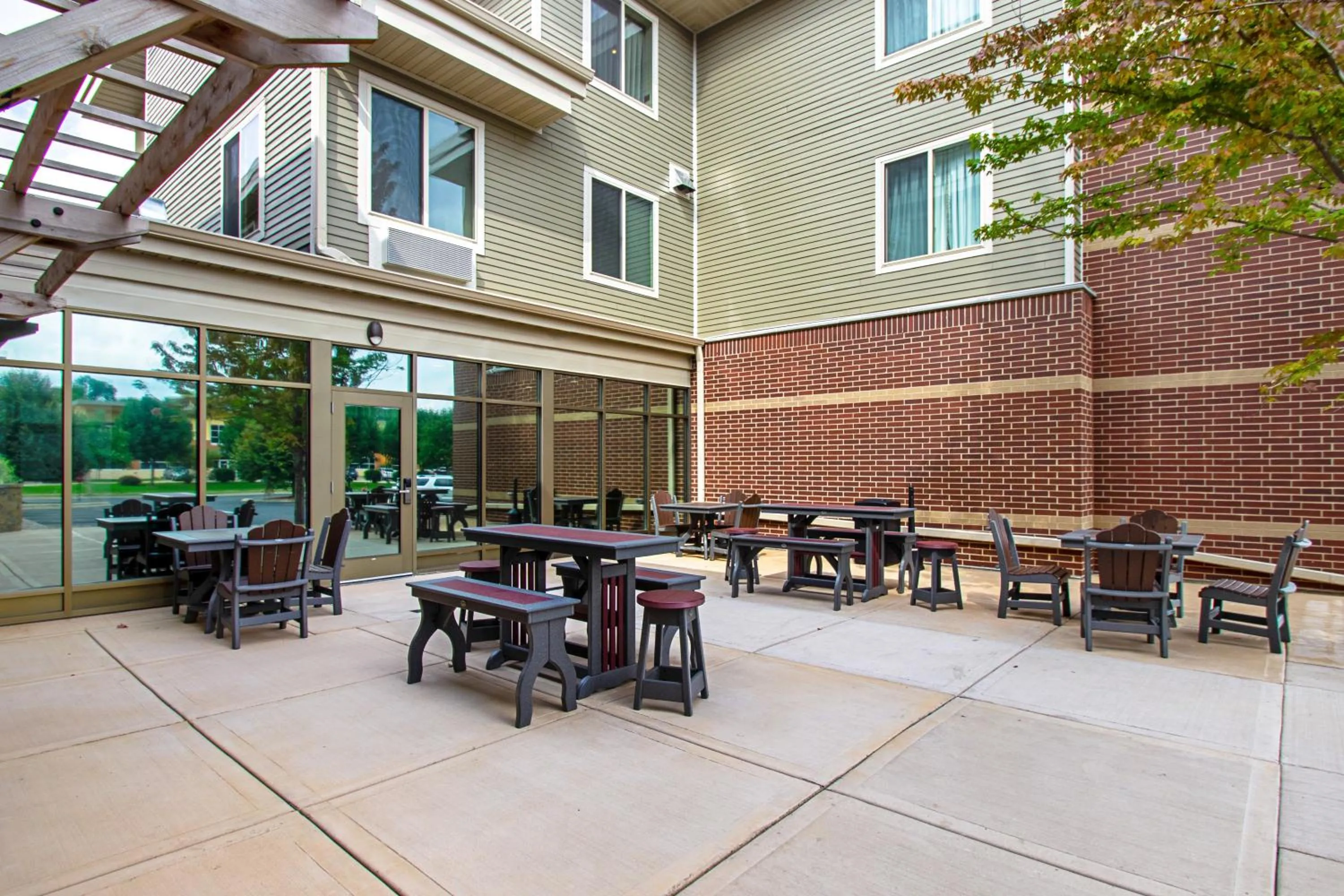 Balcony/Terrace in MainStay Suites Madison - Monona
