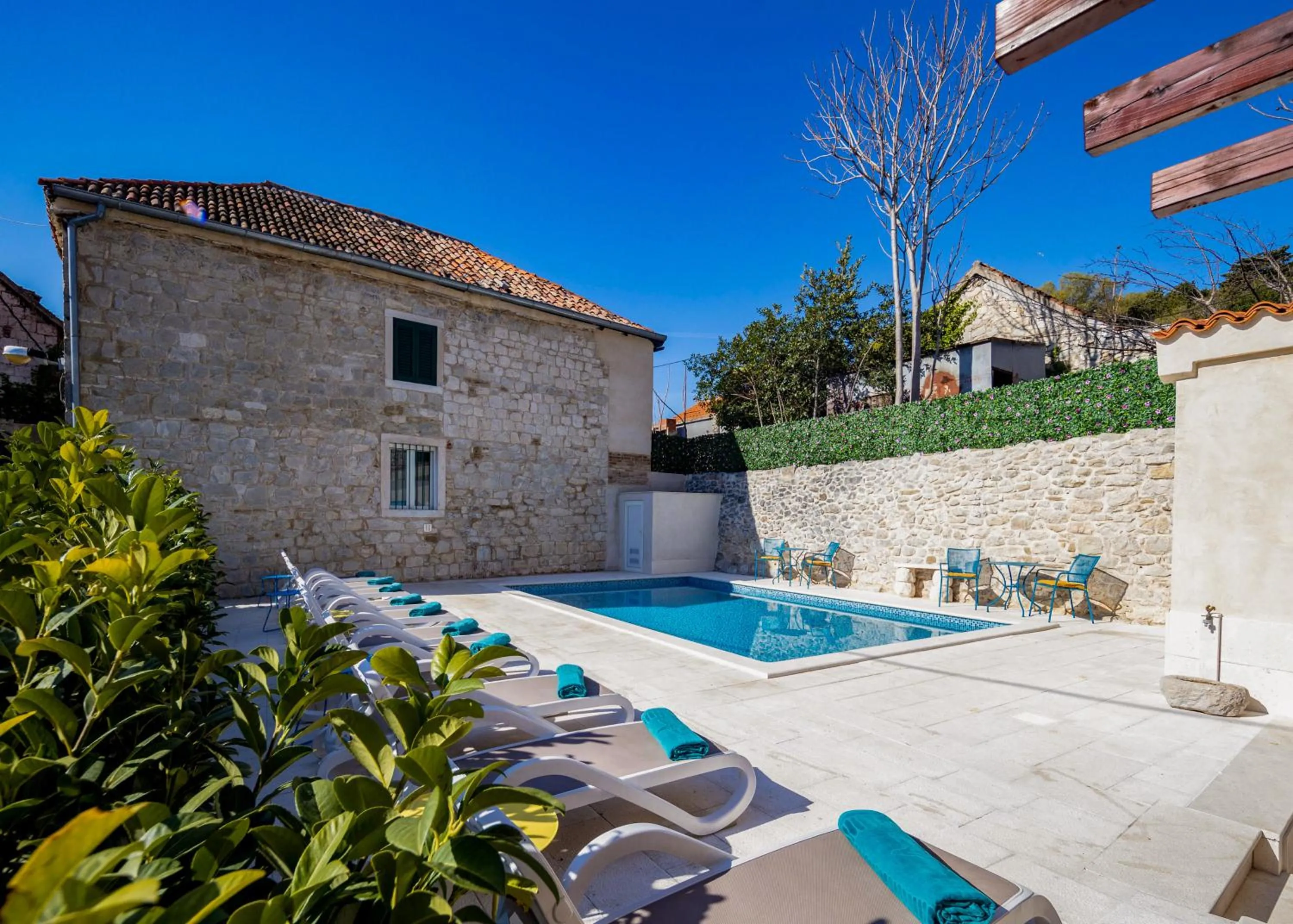Swimming pool in Hotel Agava Split