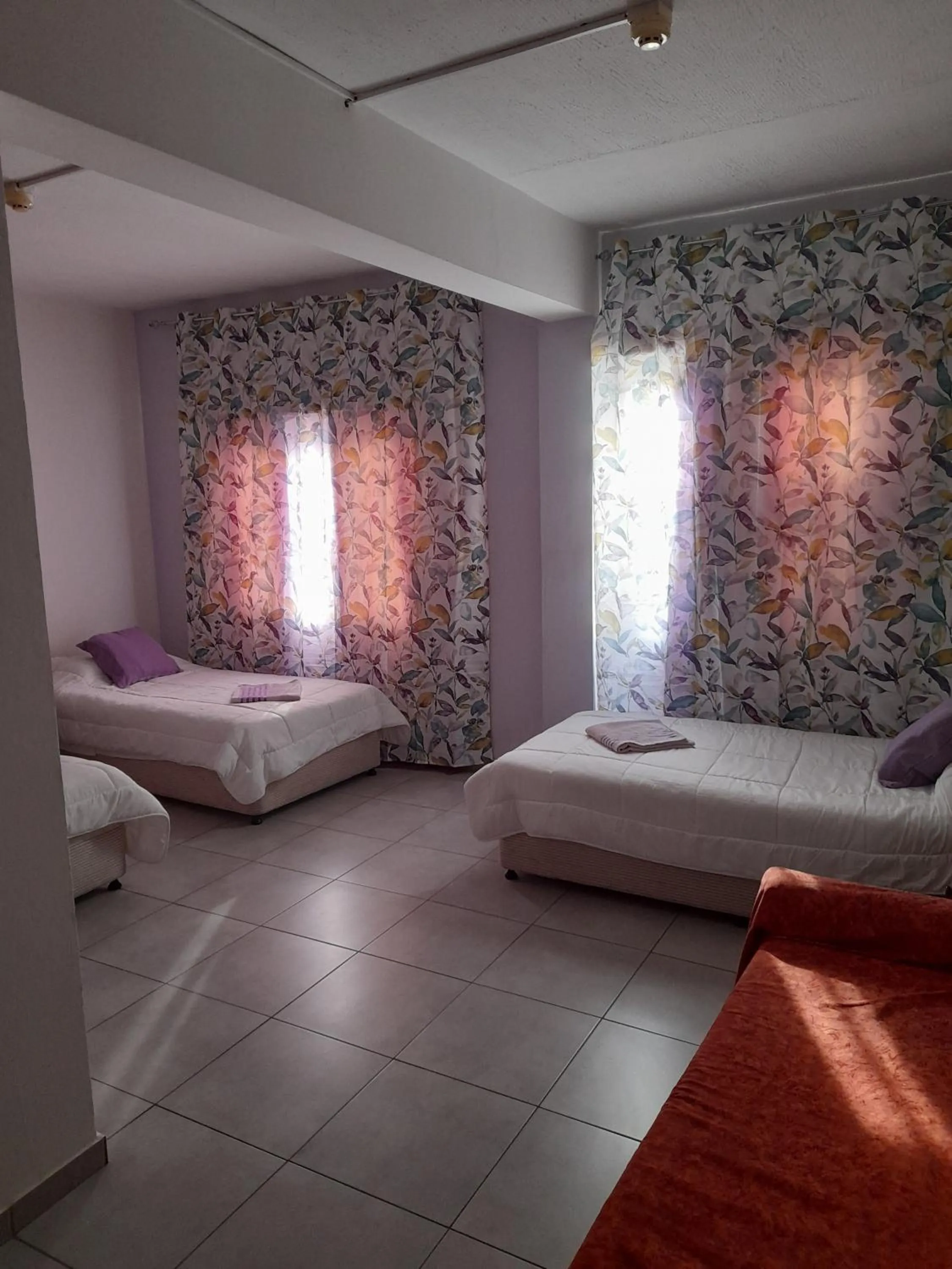 Bedroom, Bed in Onisillos Hotel