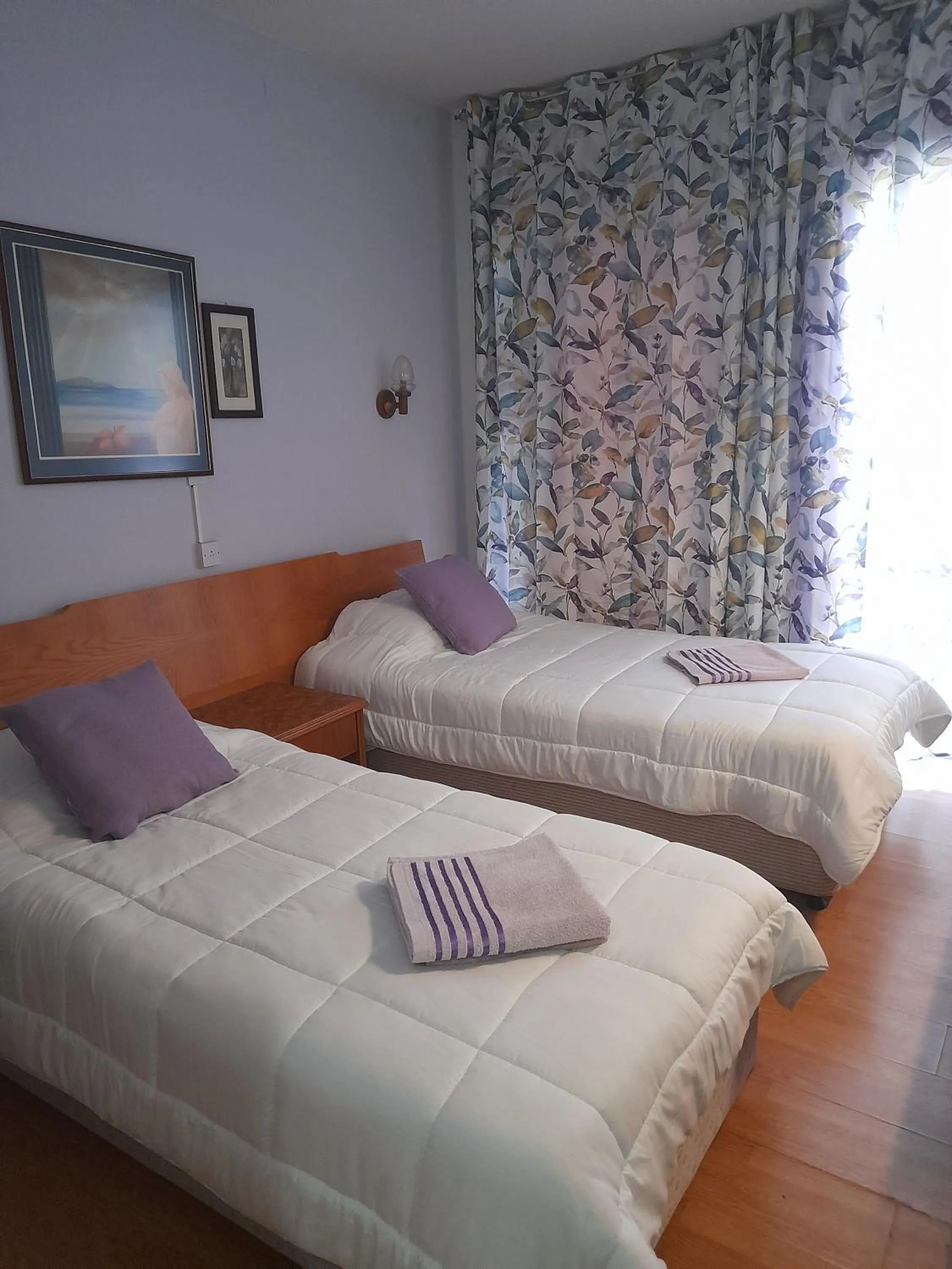 Bedroom, Bed in Onisillos Hotel