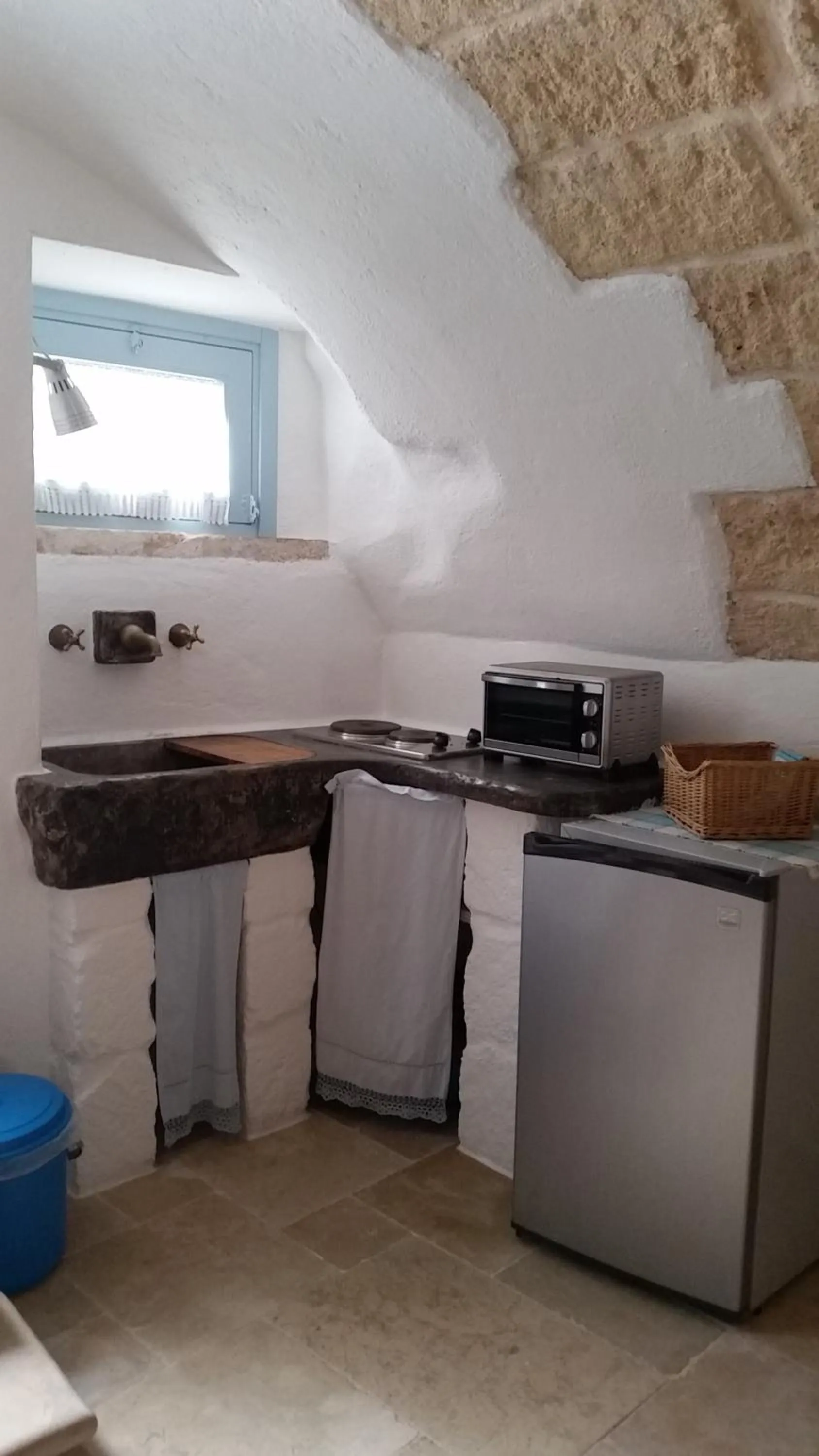Dining area in B&B La Porta Vecchia