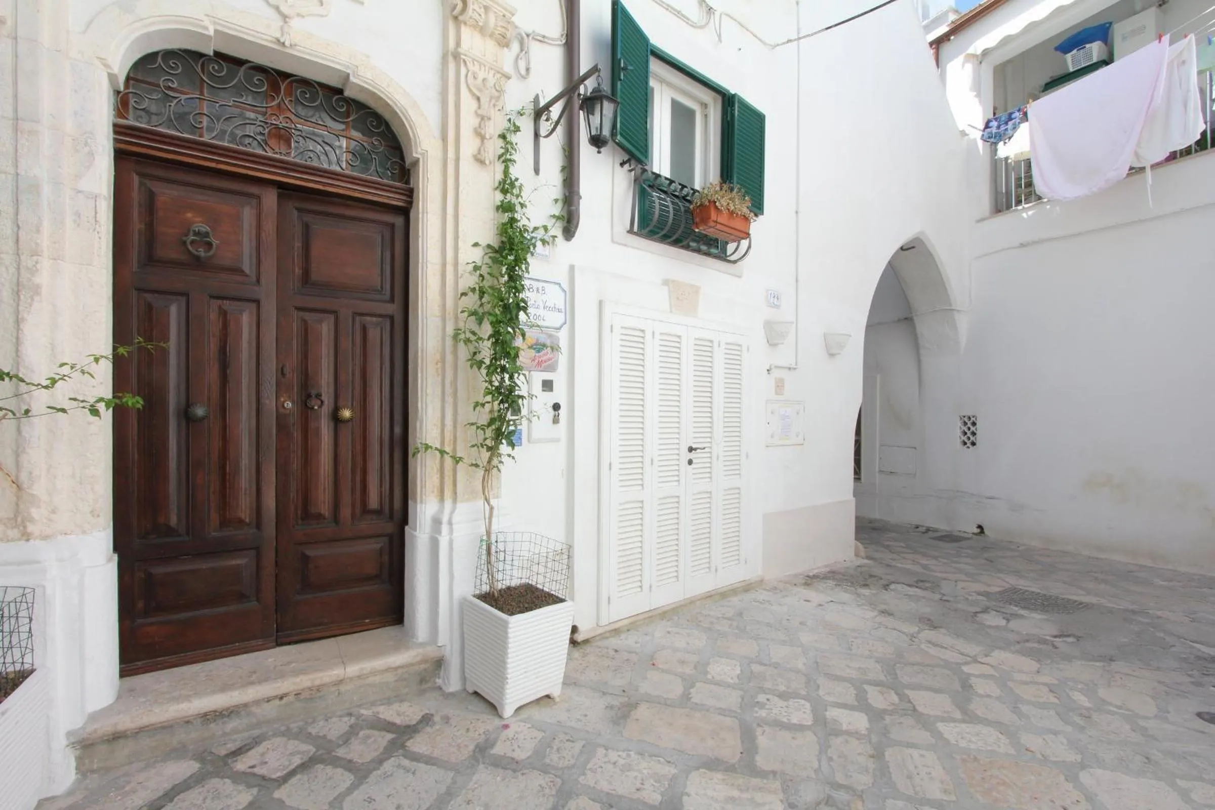Facade/entrance in B&B La Porta Vecchia