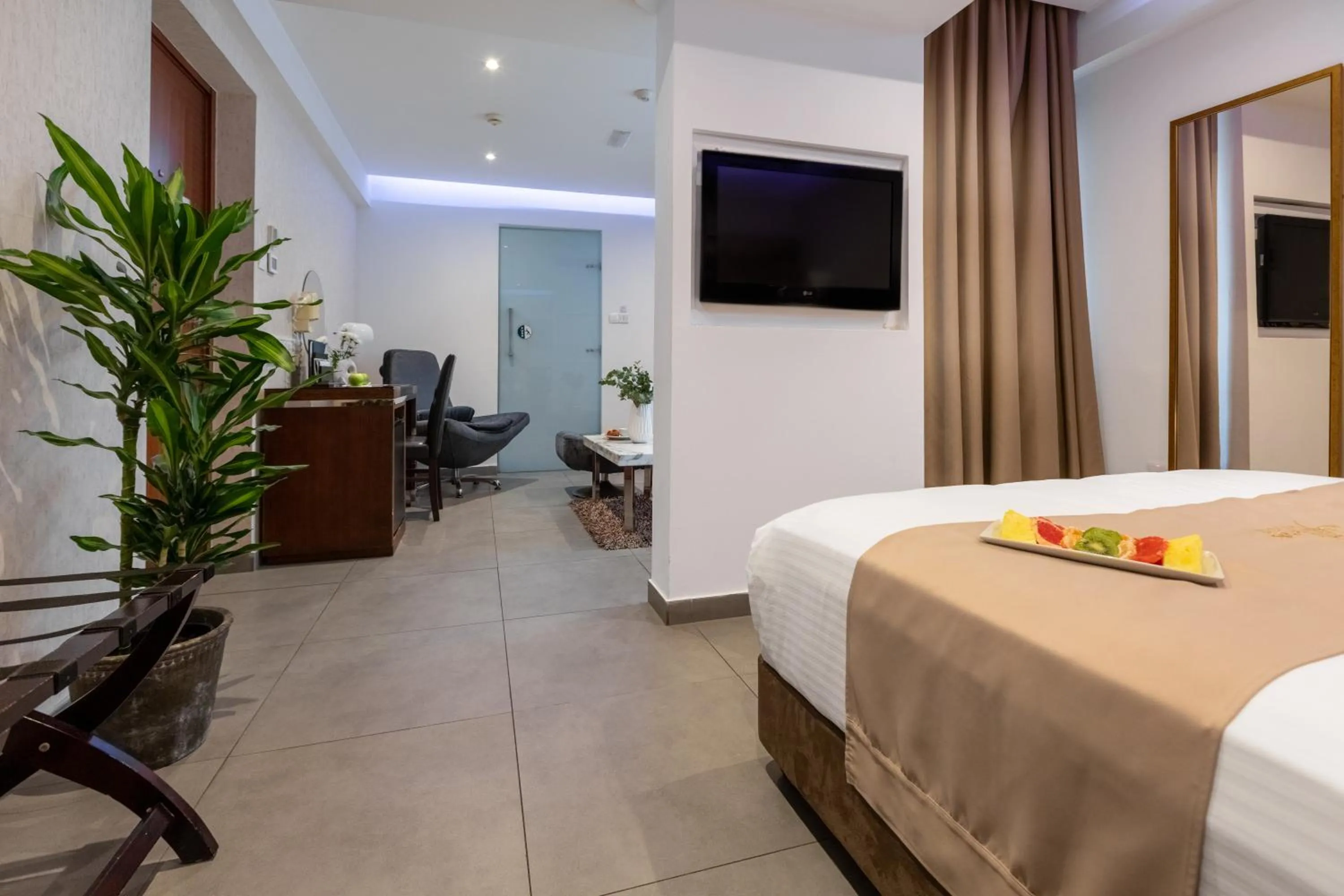 Bed in Achilleos City Hotel