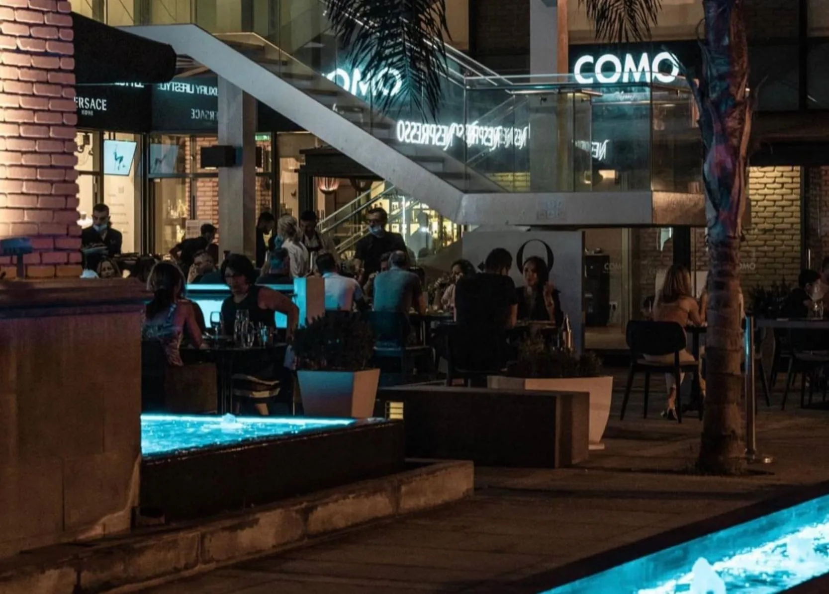 Restaurant/places to eat in Olympic Residence Deluxe Apartments