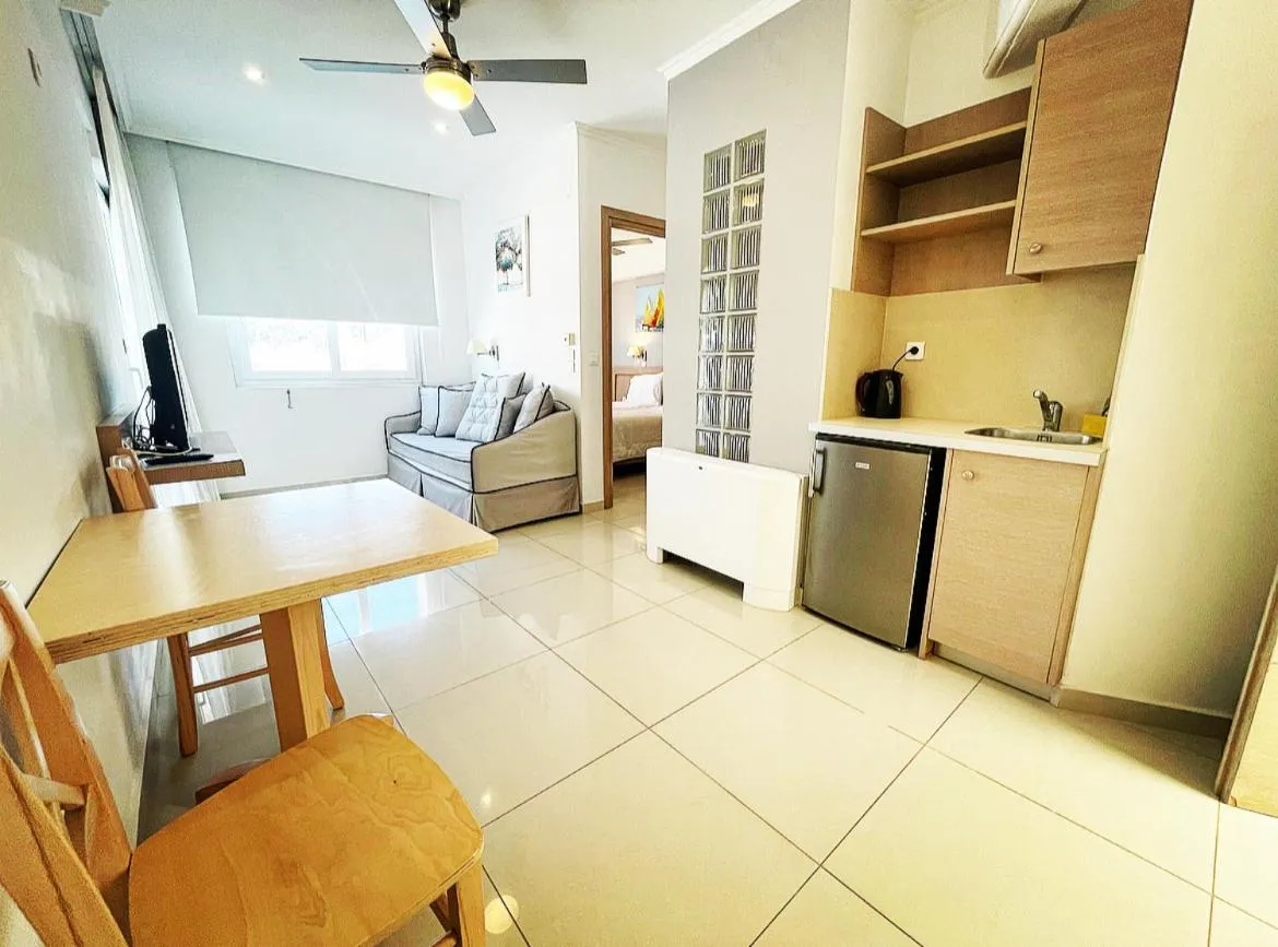 Kitchen or kitchenette in Pal Beach