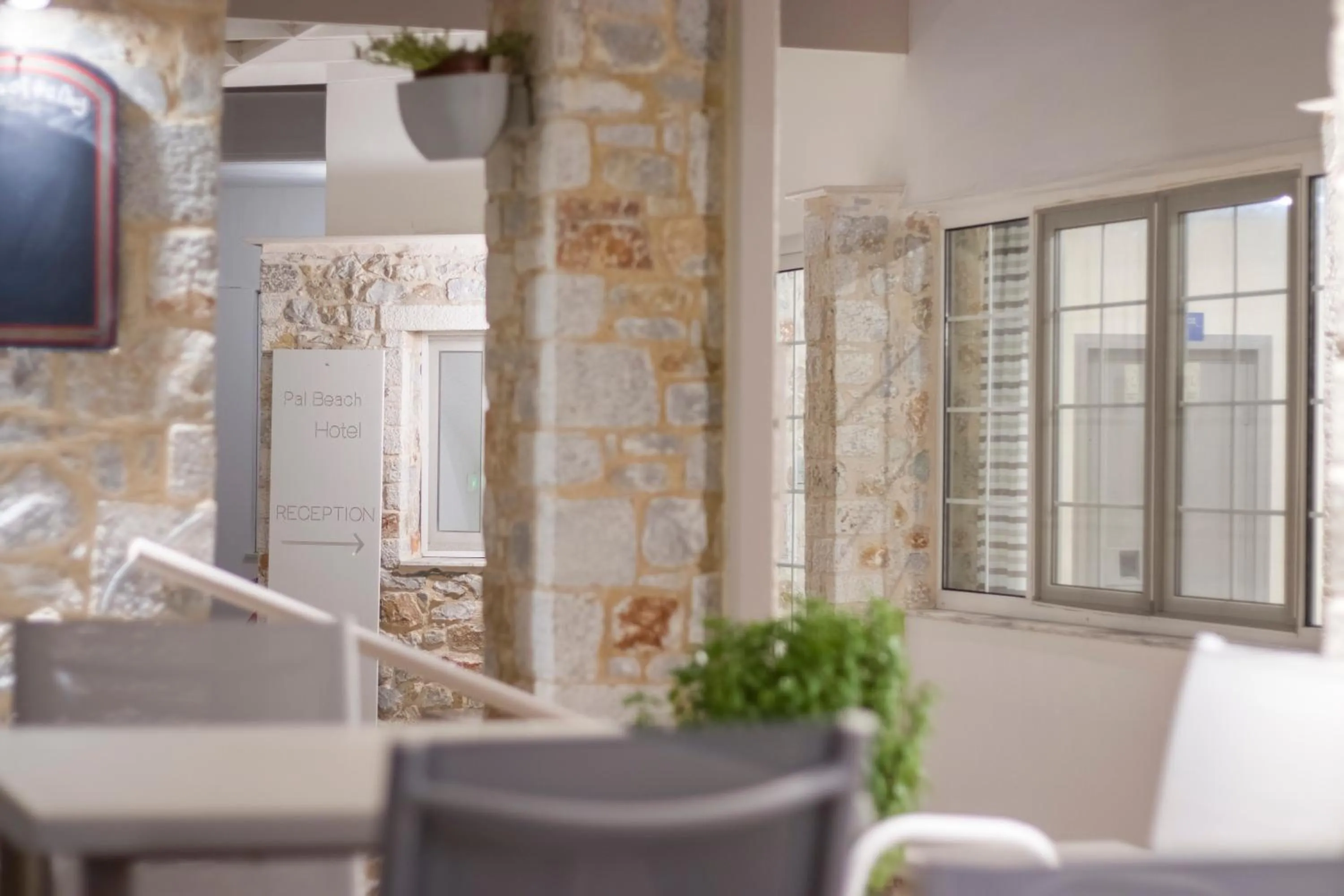 Property building in Pal Beach