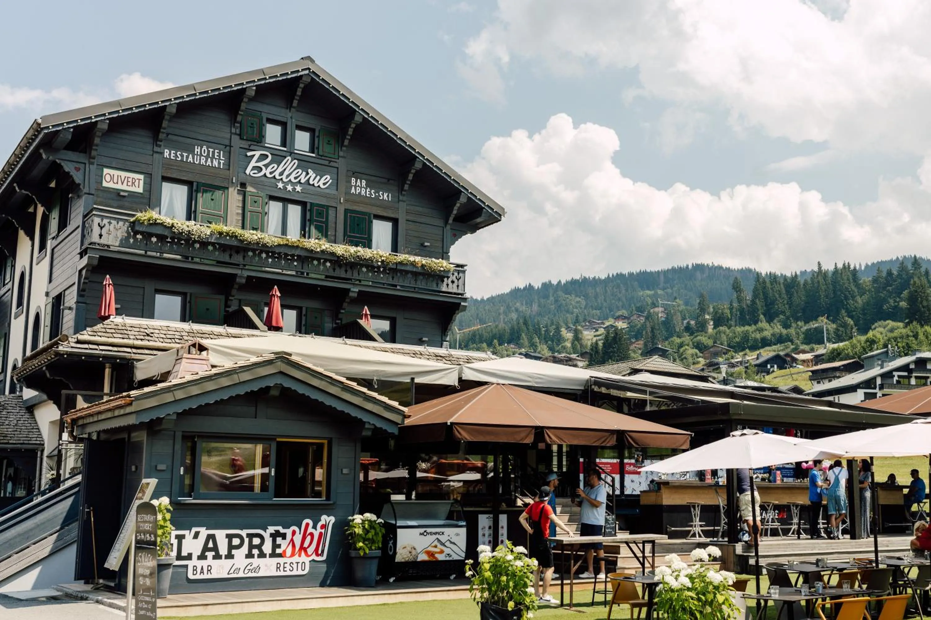 Property building in Bellevue