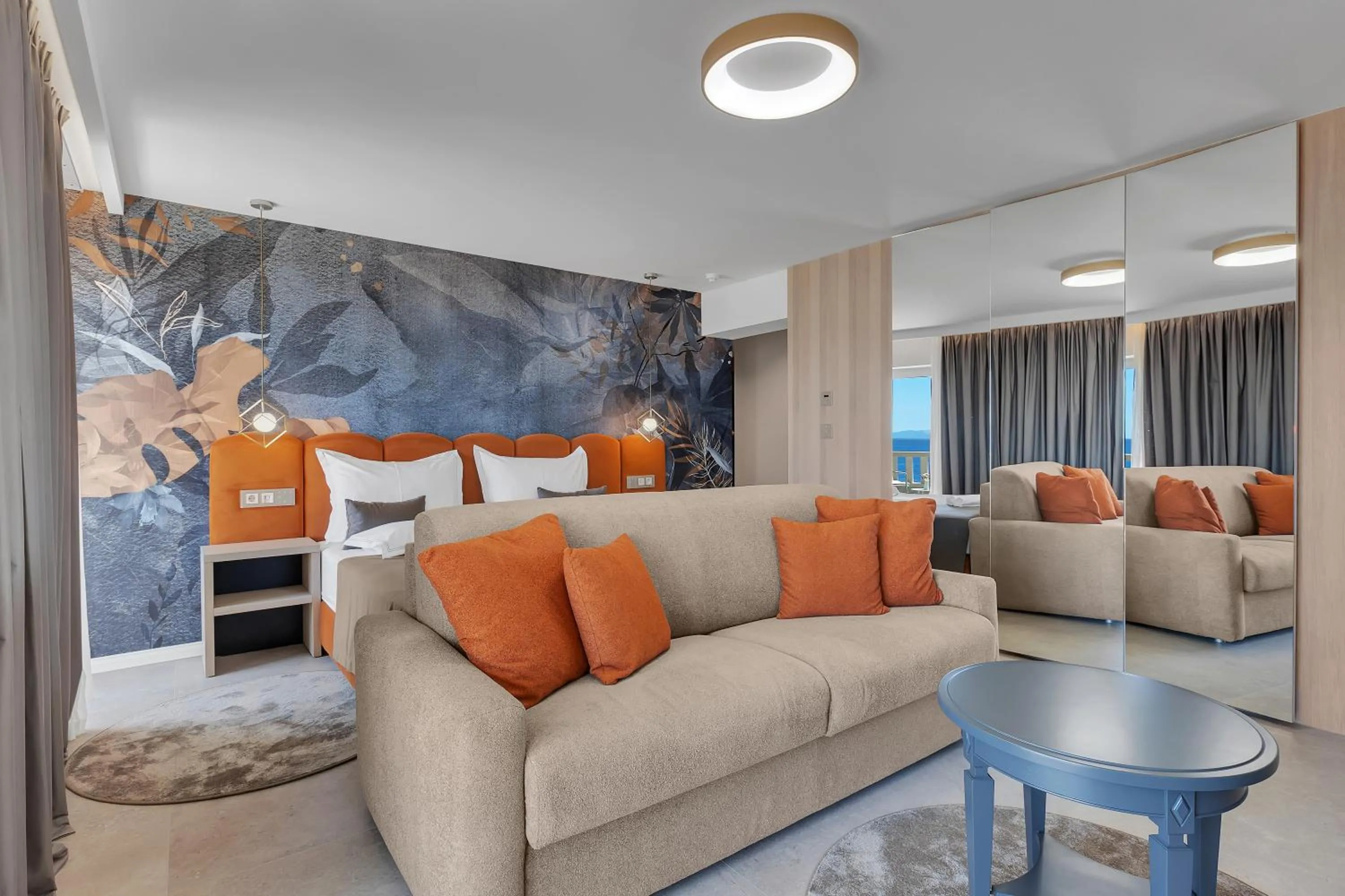 Seating area, Bed in Hotel Laurentum