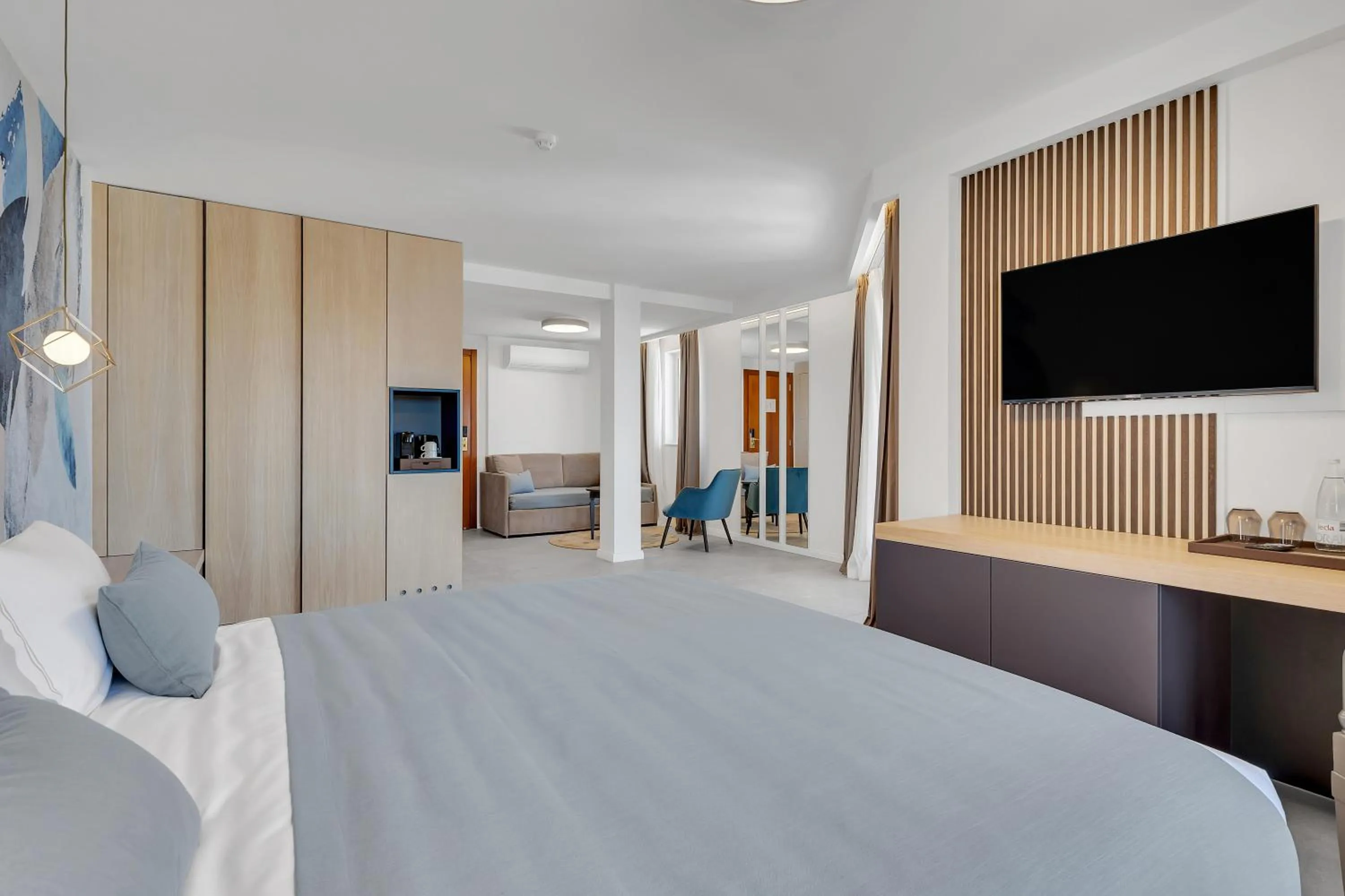 Photo of the whole room, Bed in Hotel Laurentum