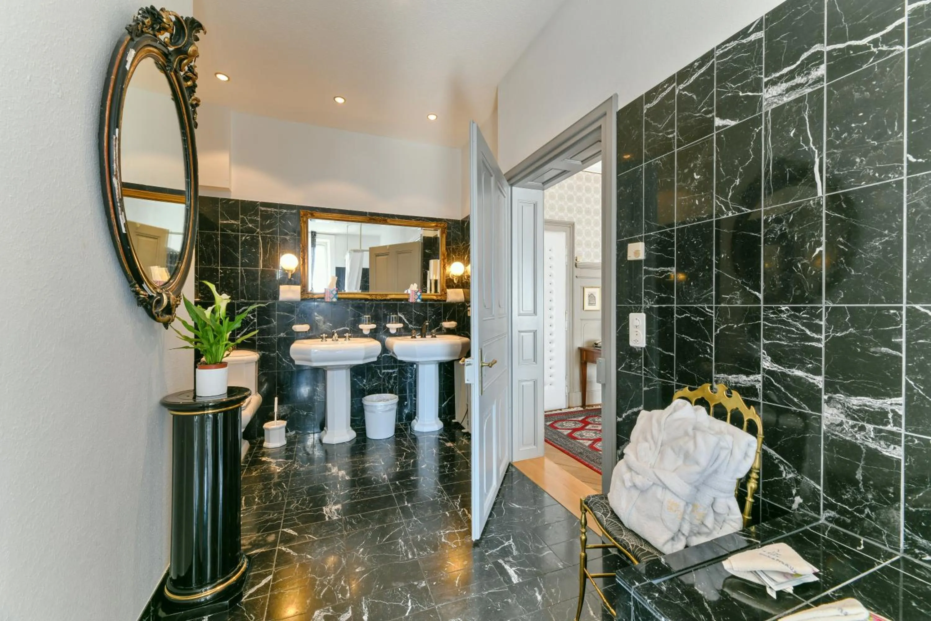 Bathroom in Hotel Park Villa