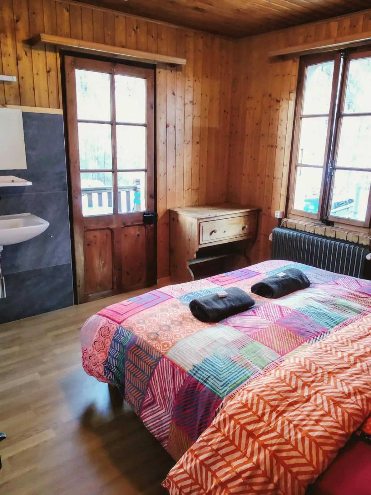 Bed in Hôtel Pension du Lac Bleu