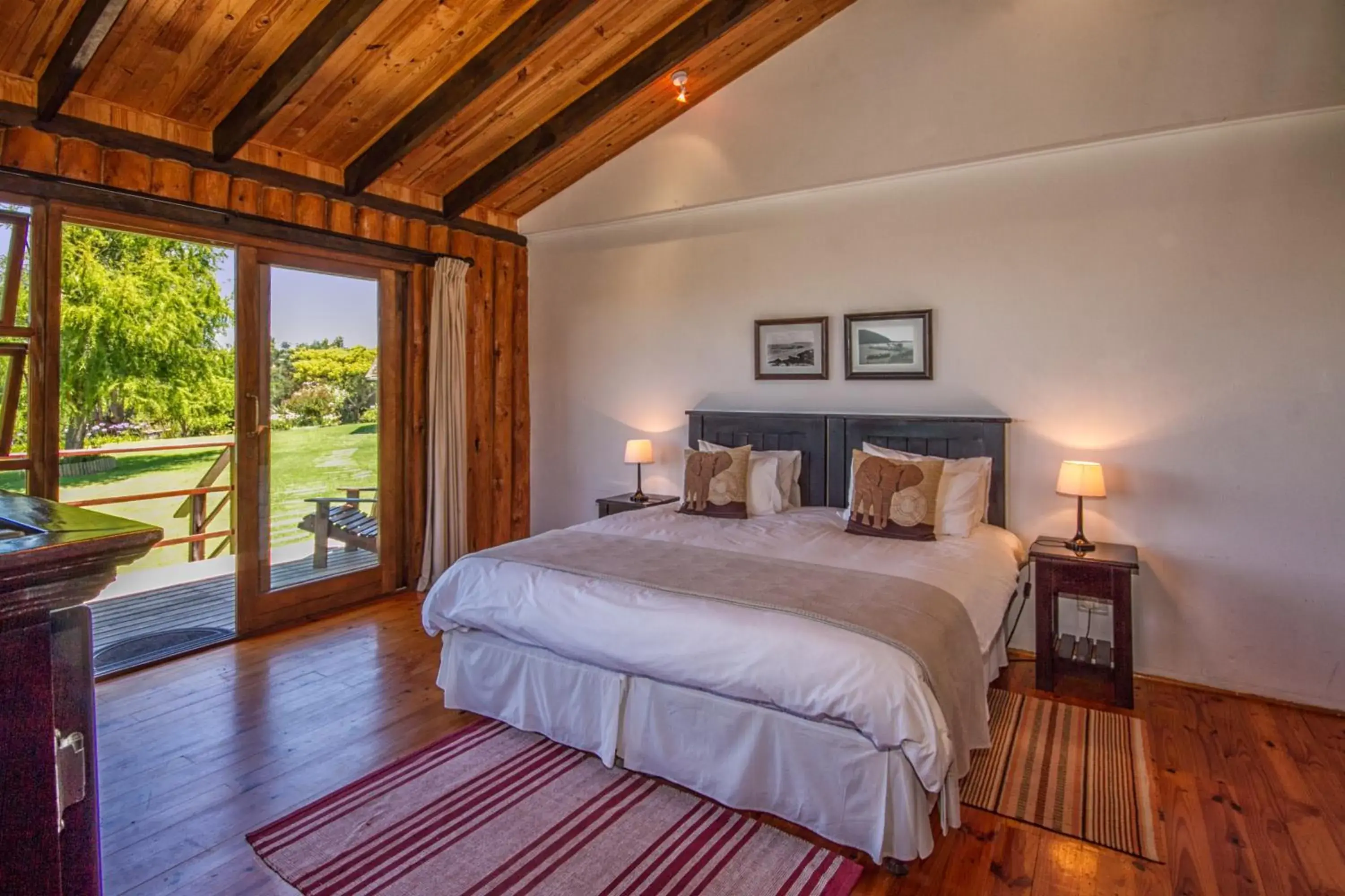 Double or Twin Room with Balcony - single occupancy in Piesang Valley Lodge Double or Twin Room with Balcony - single occupancy in Piesang Valley Lodge