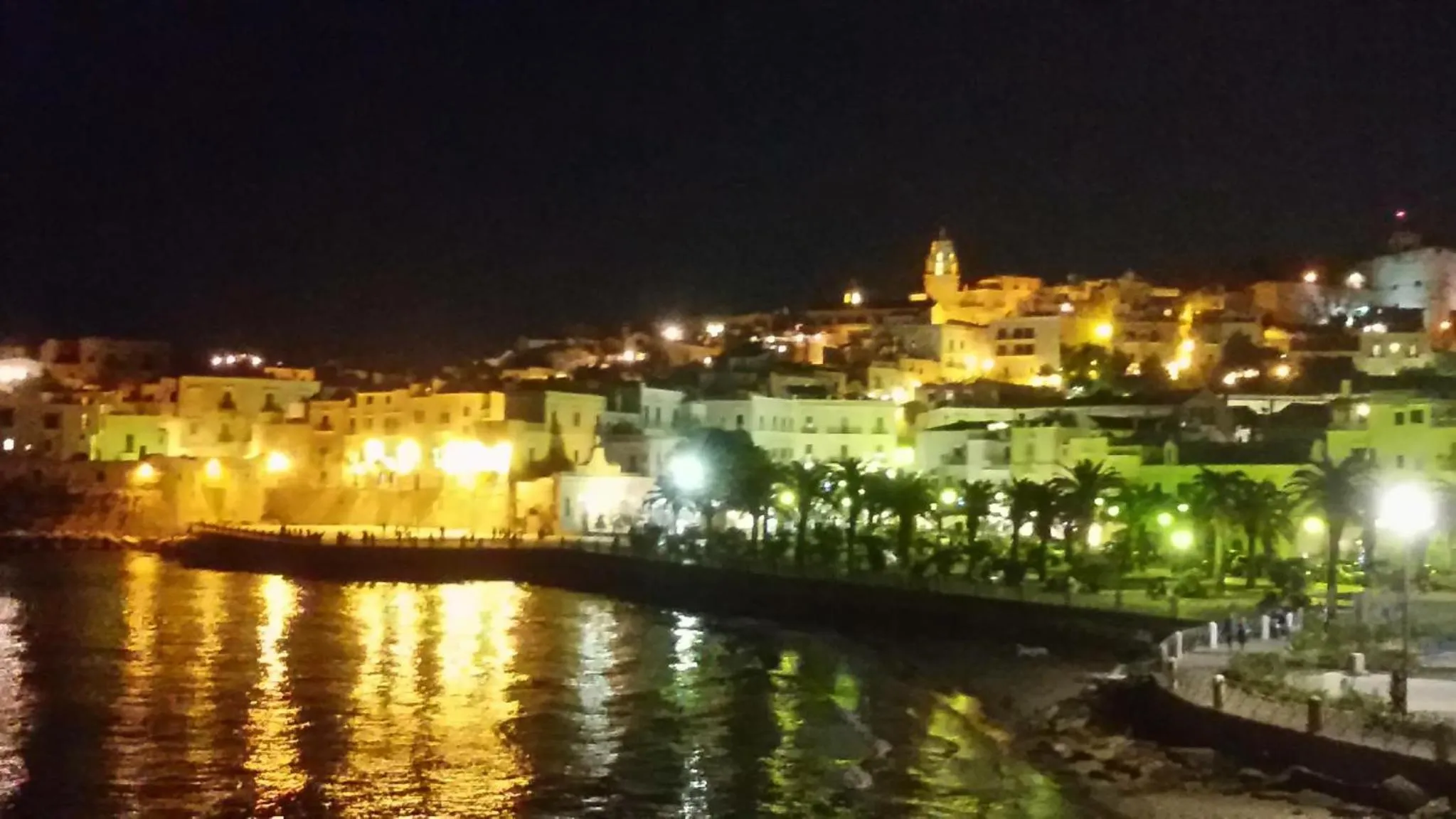 Night in Villaggio San Pablo