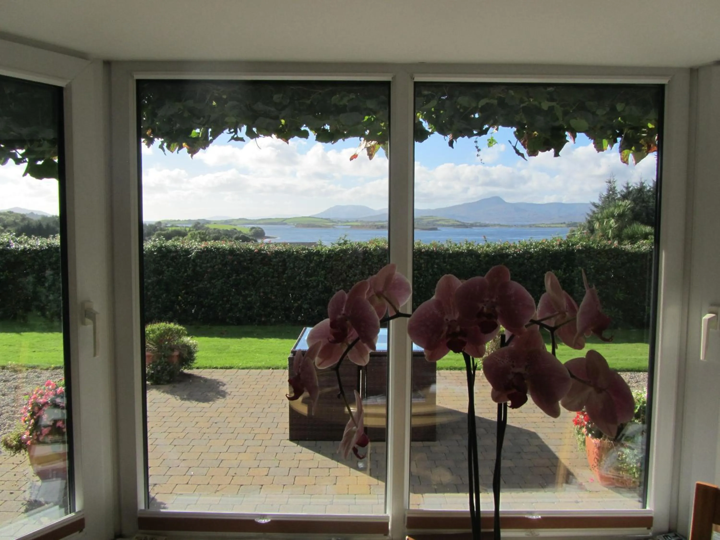 Sea view in Edencrest B&B